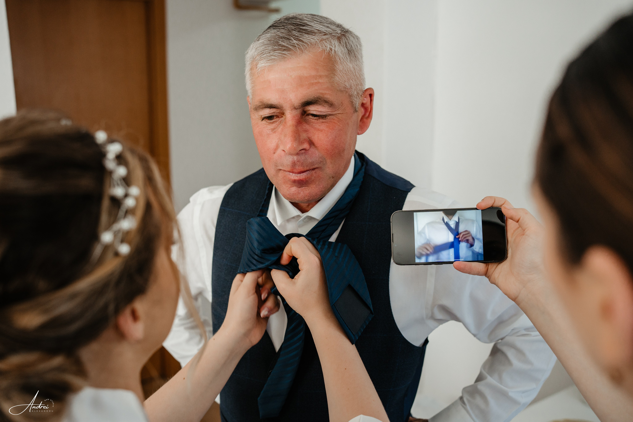 Cătălina & Călin. Raw Studio. Fotograful tau de nunta!