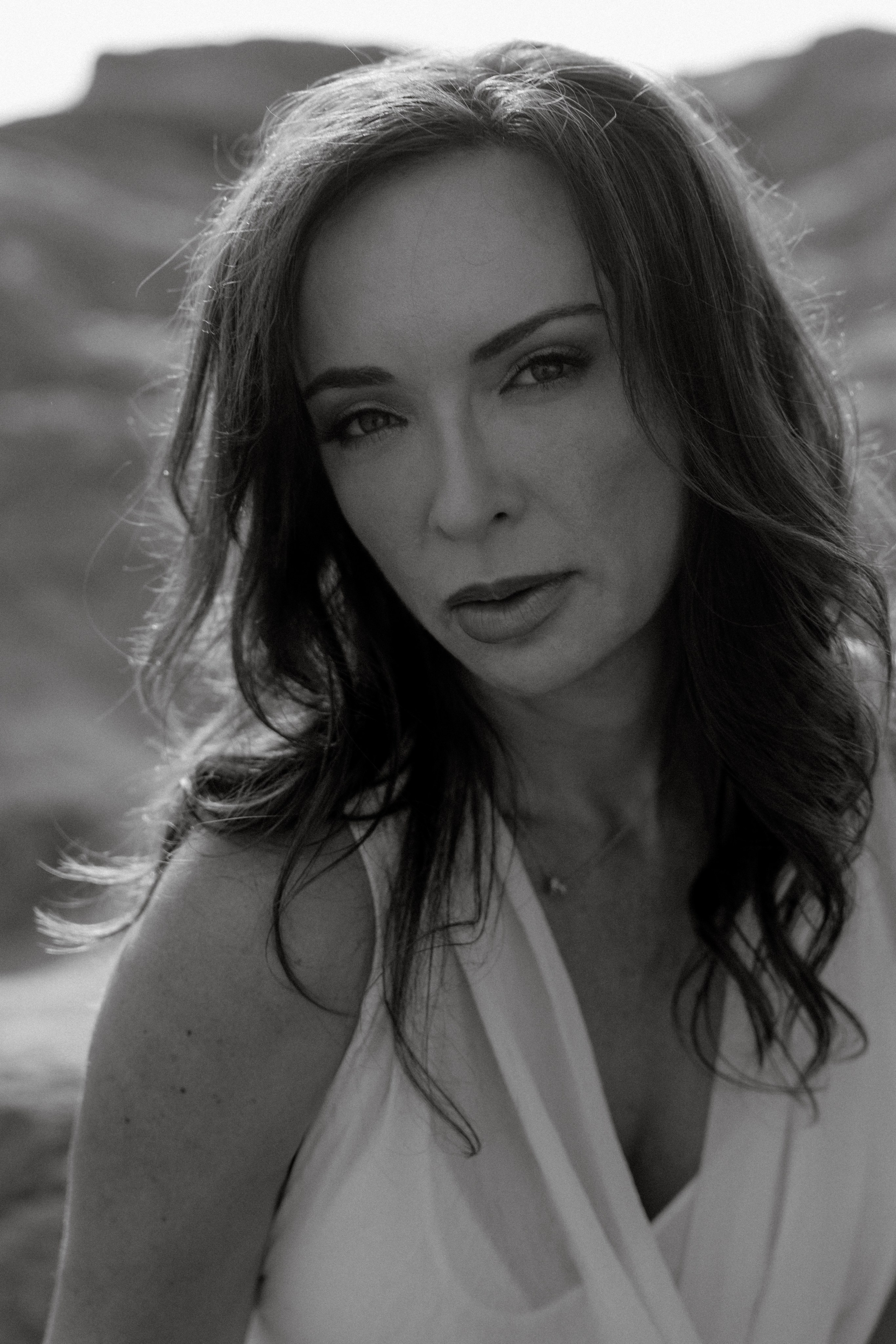 The Beach Woman Portrait Shoot. Portrait, family, maternity & wedding photography & videography in SoCal Kseni Vibe