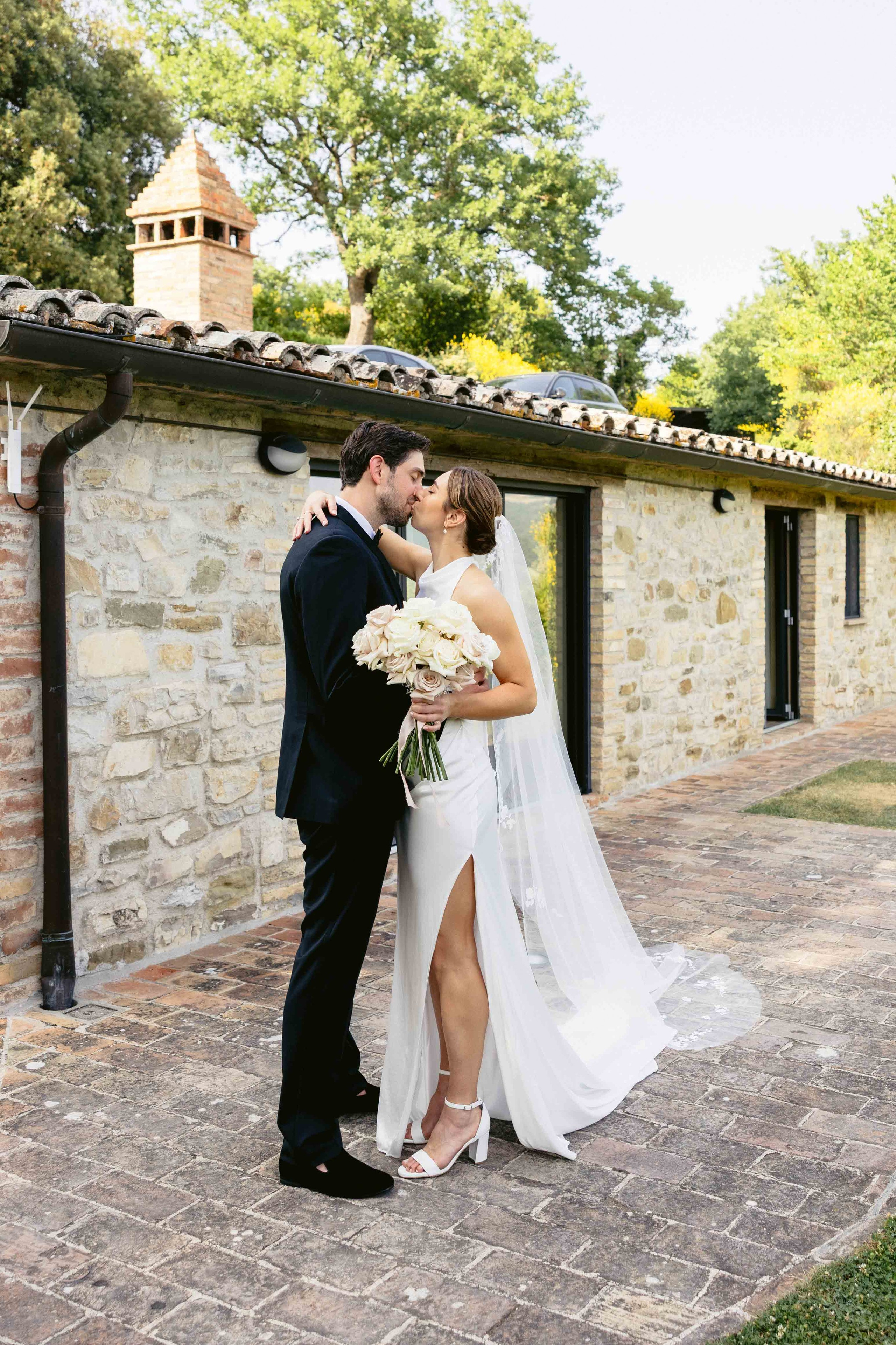 Emotional wedding at Borgo Bastia Creti, a wedding venue in Tuscany Umbria