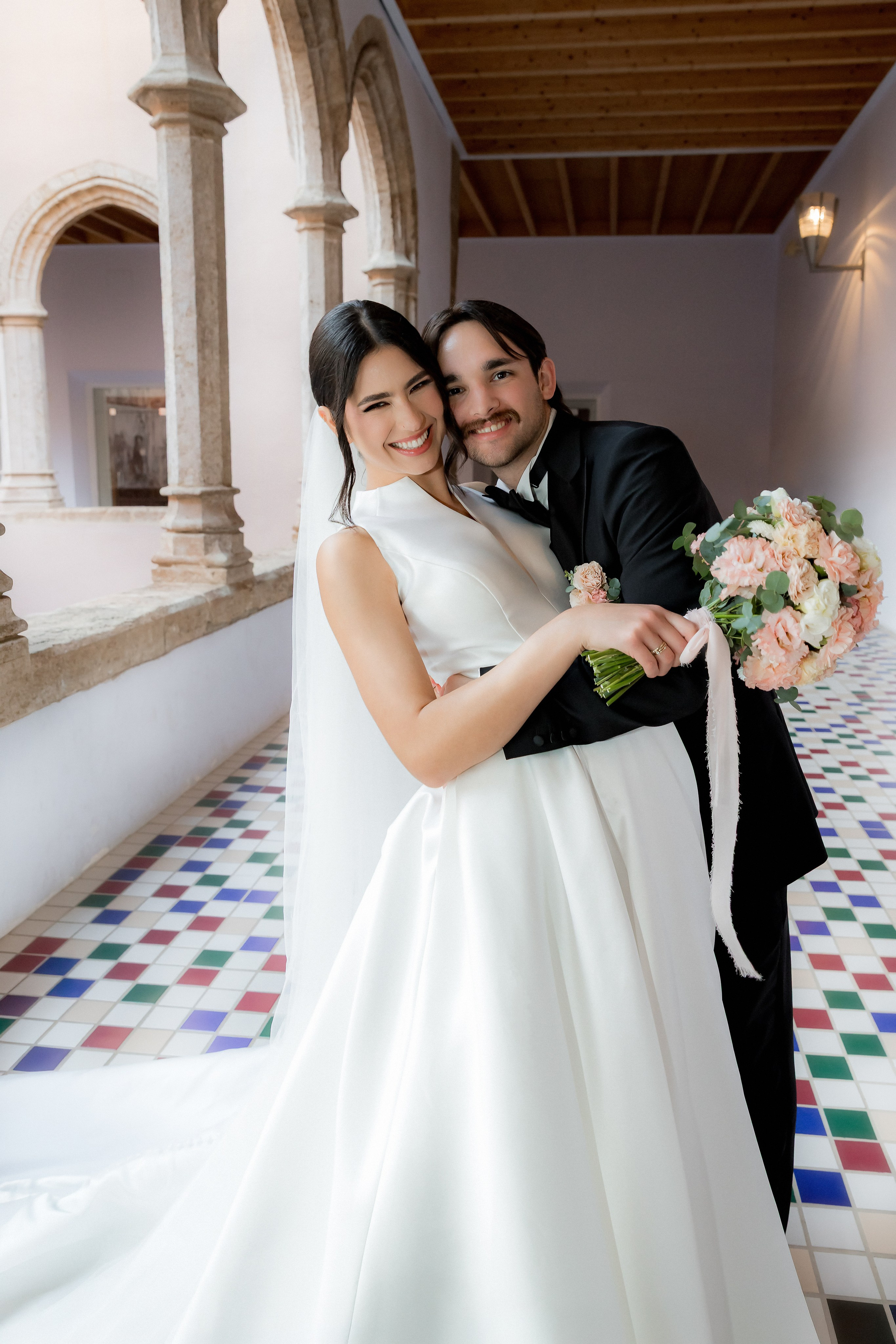 Fotografía de Bodas Elegante por Julia Gnatenko | Bodas de Destino en Valencia, Alicante, Barcelona. Julia Gnatenko — Fotógrafa en Valencia, Alicante, Barcelona, España y Europa