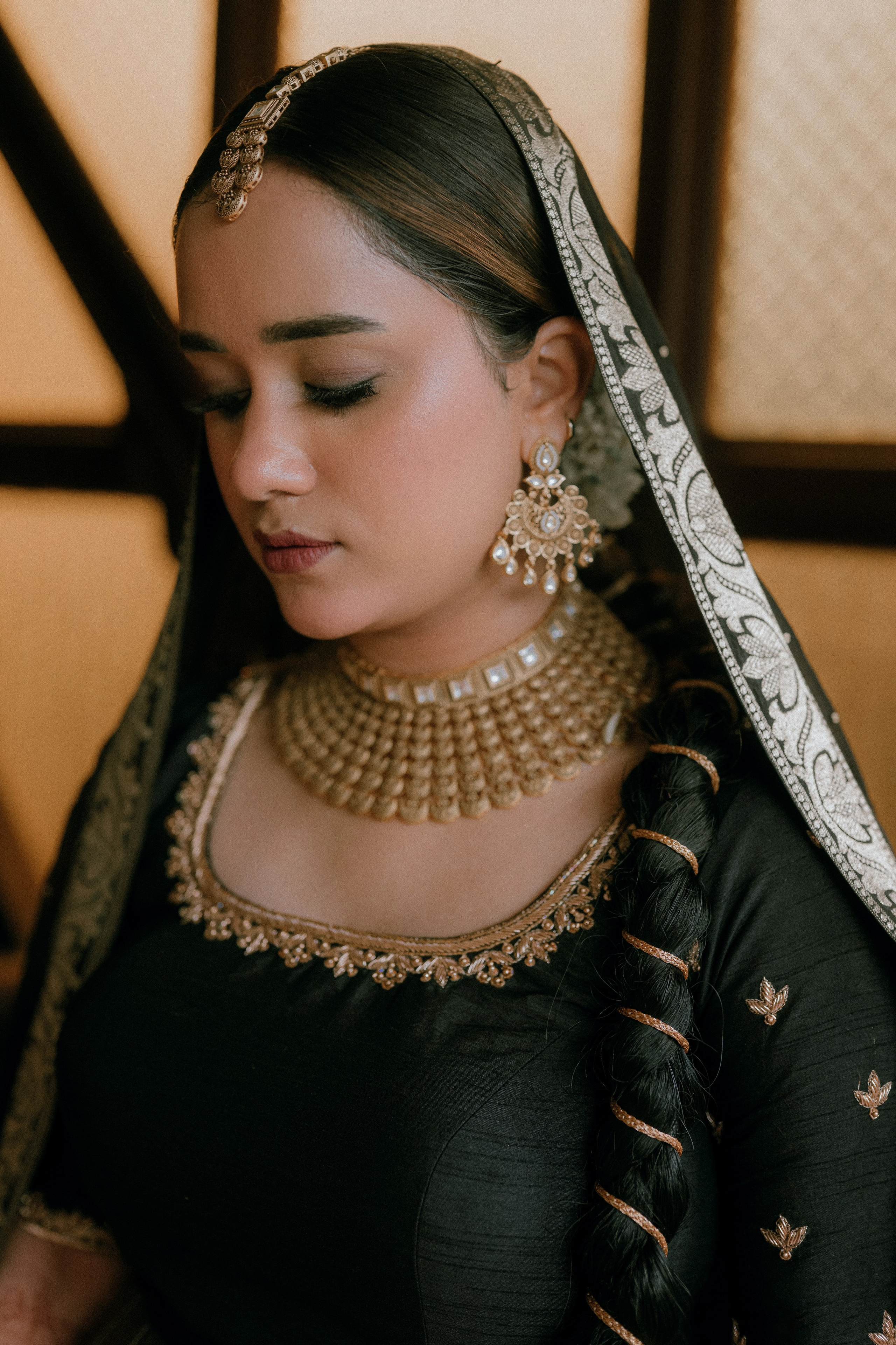 AISHA. Photographer & Wedding Colorist & Visual Artist