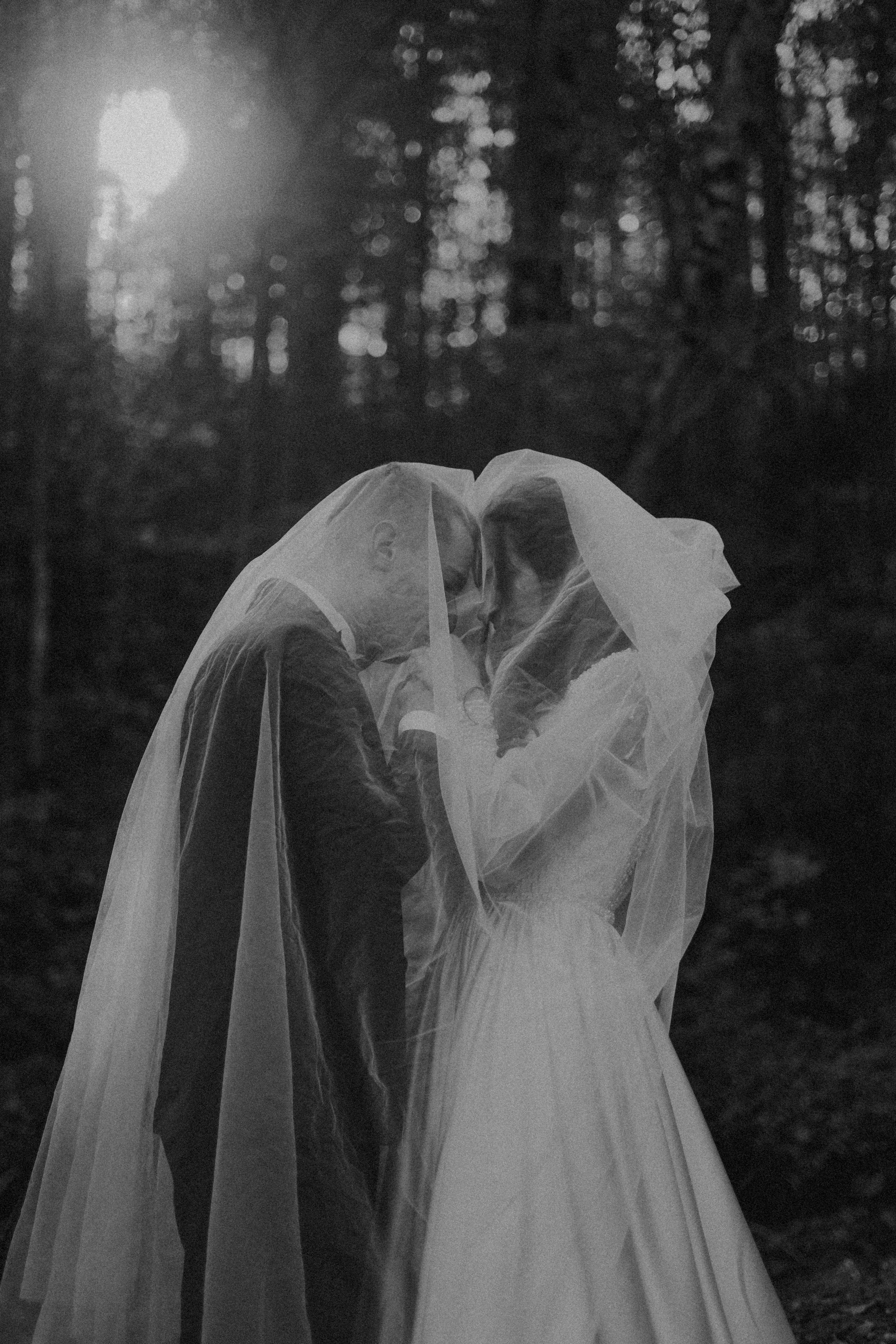 Trash the Dress- Andra & Andrei. Events photographer Paul Dafina