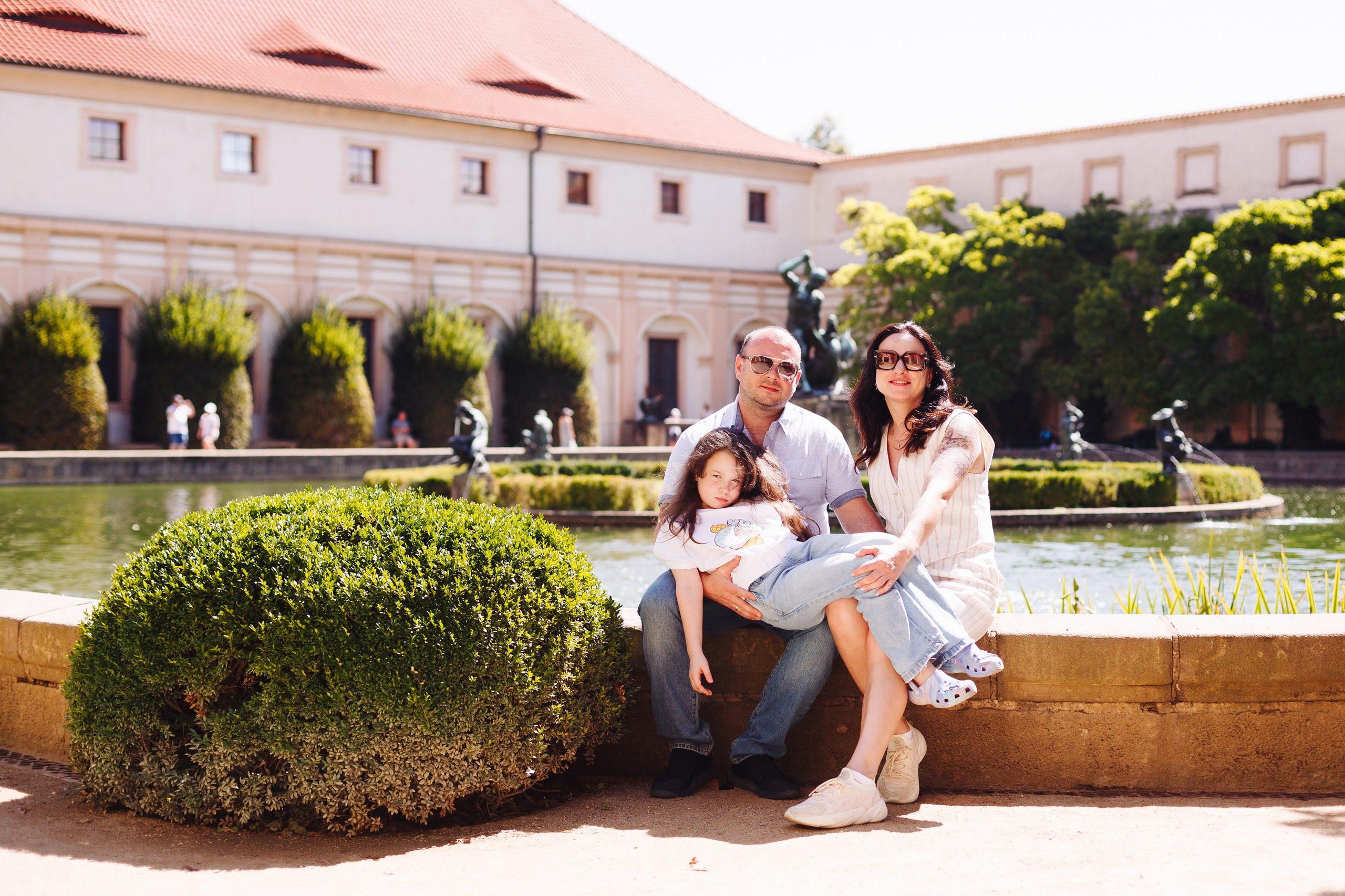 Alina, Alexey, Valeria & Nikol. Photographer in Prague for tourists