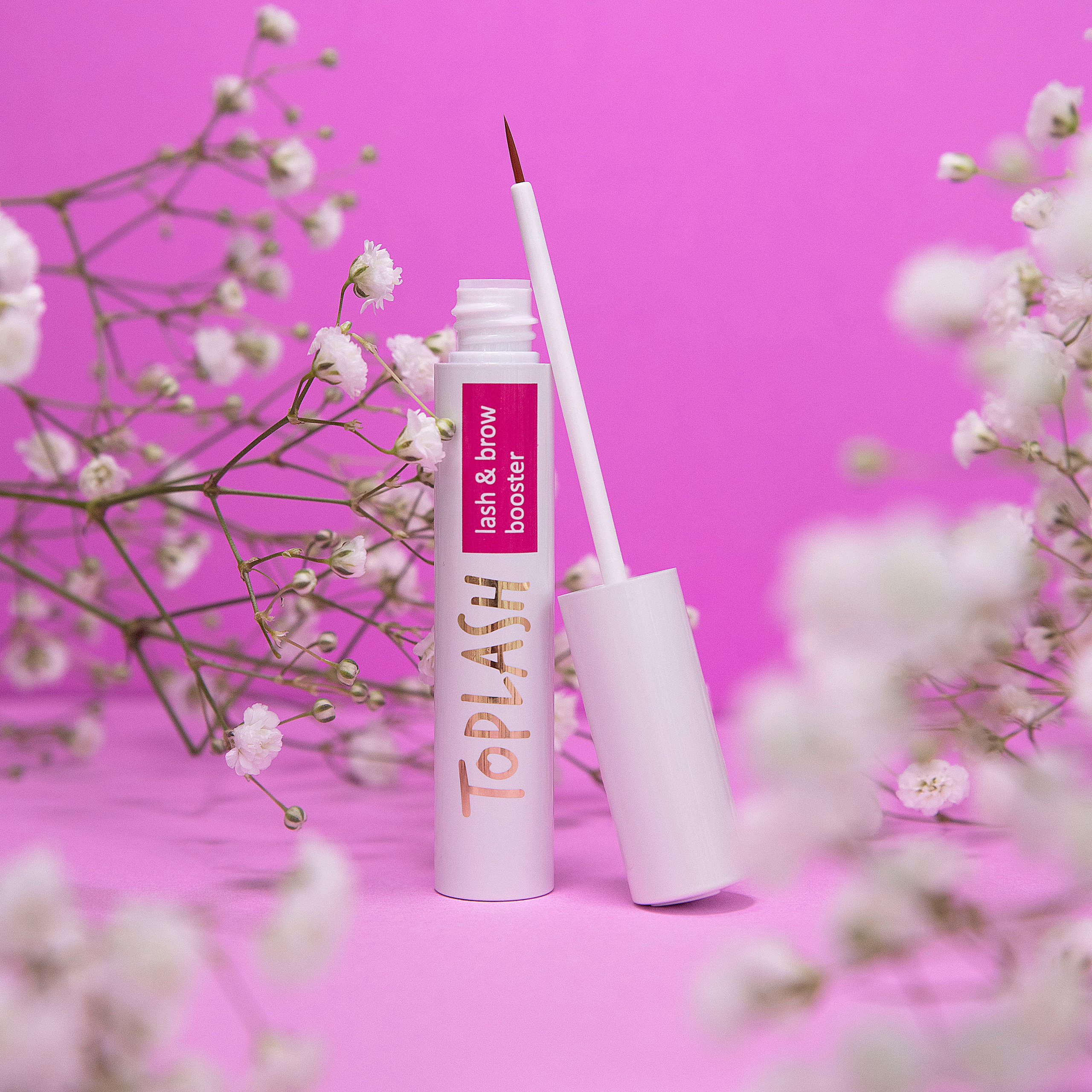 Lash booster. UGC creator