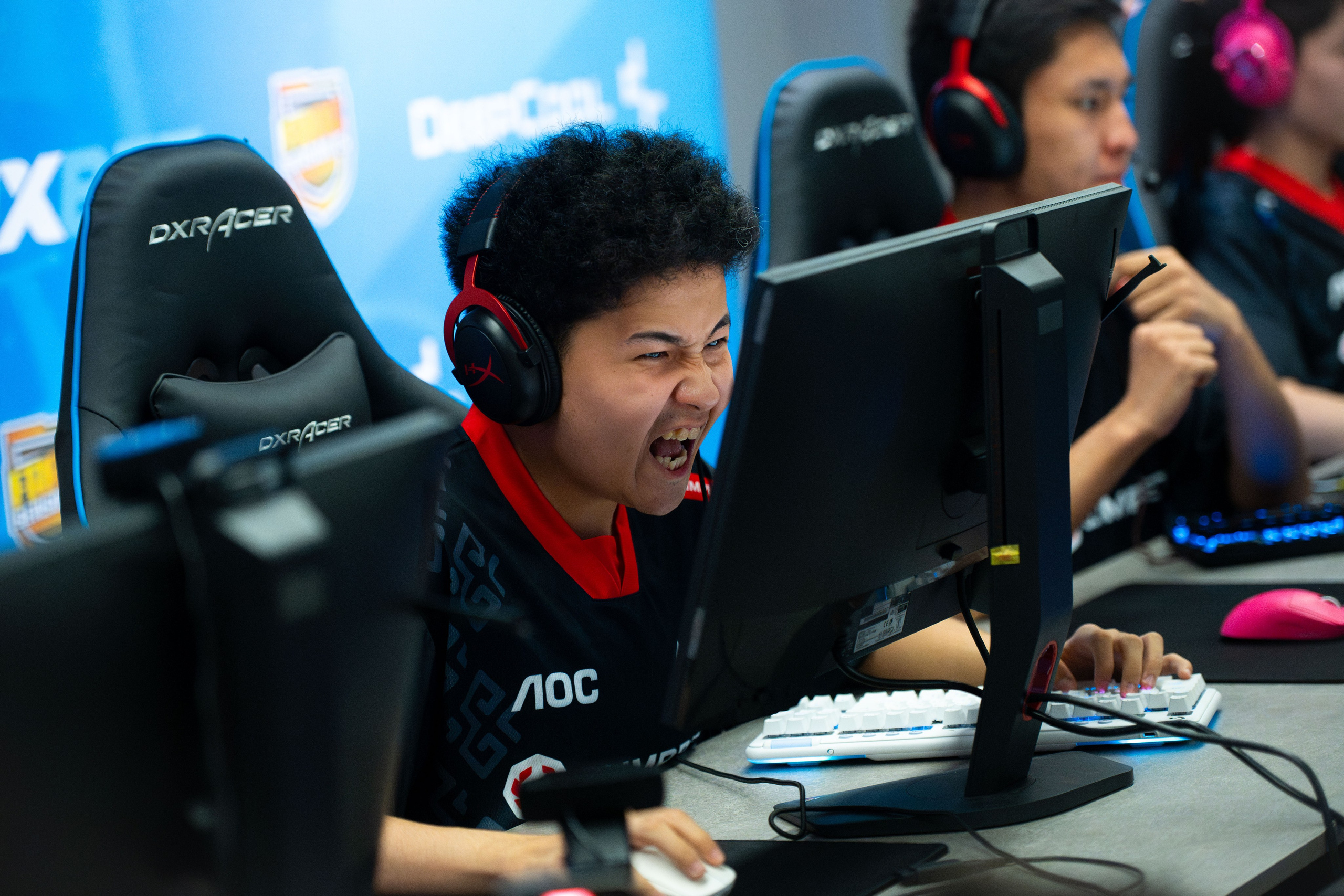 LanDaLan & FRAG & GLuck Yungstar & UCA