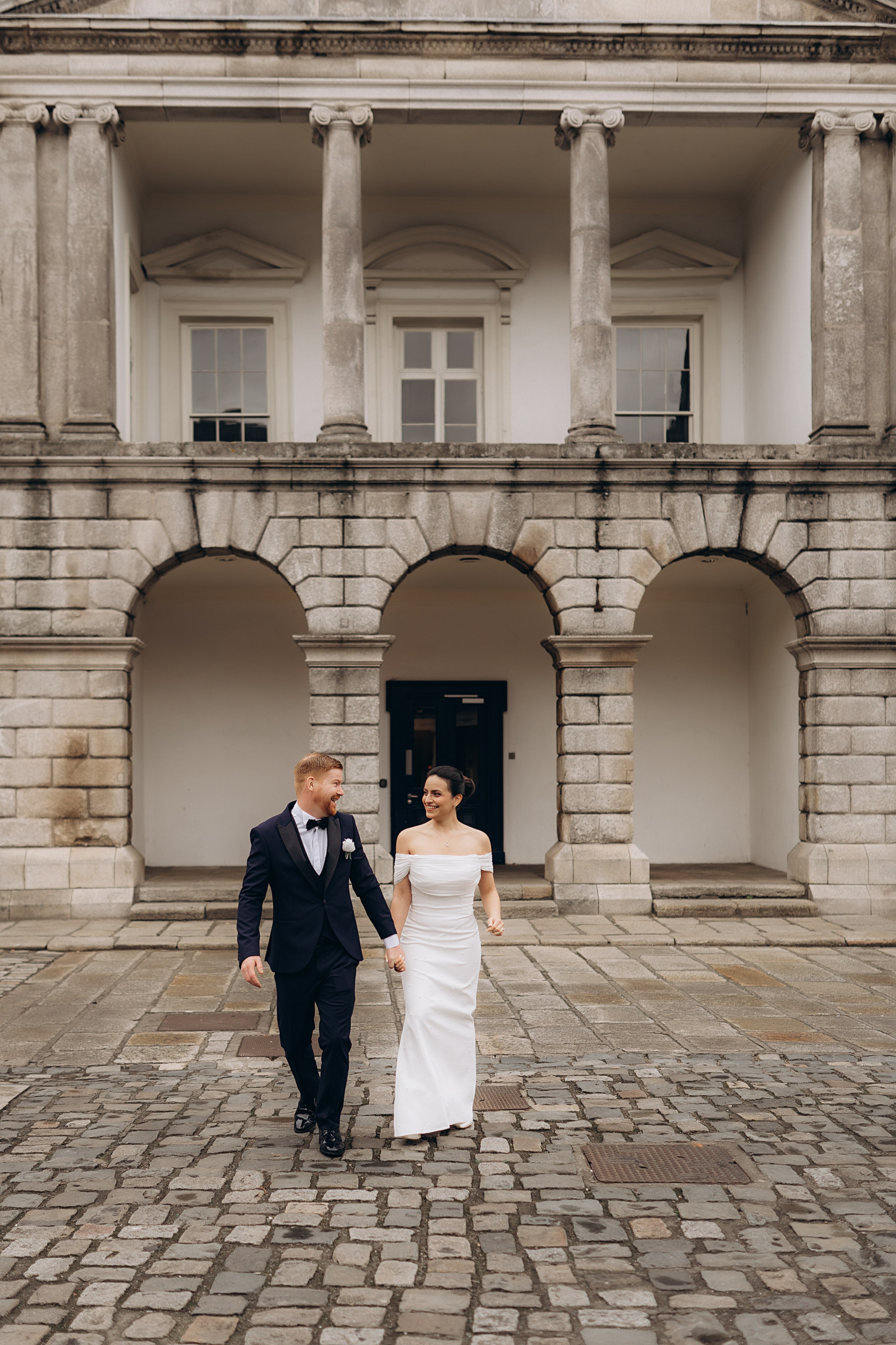 Isil & Colin: Dublin castle. Main