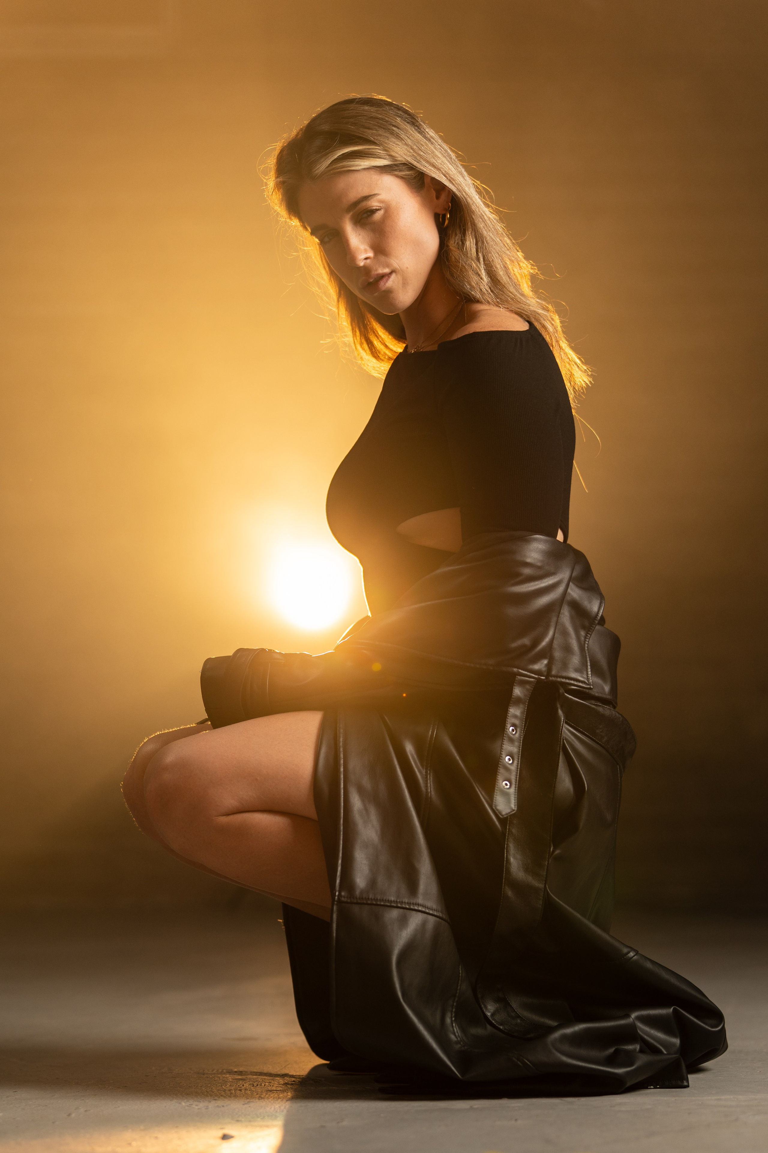 „Kölsch&Shoot“ in Cologne w/ Lisa (Set #4). URBANSTREETFILES.ART