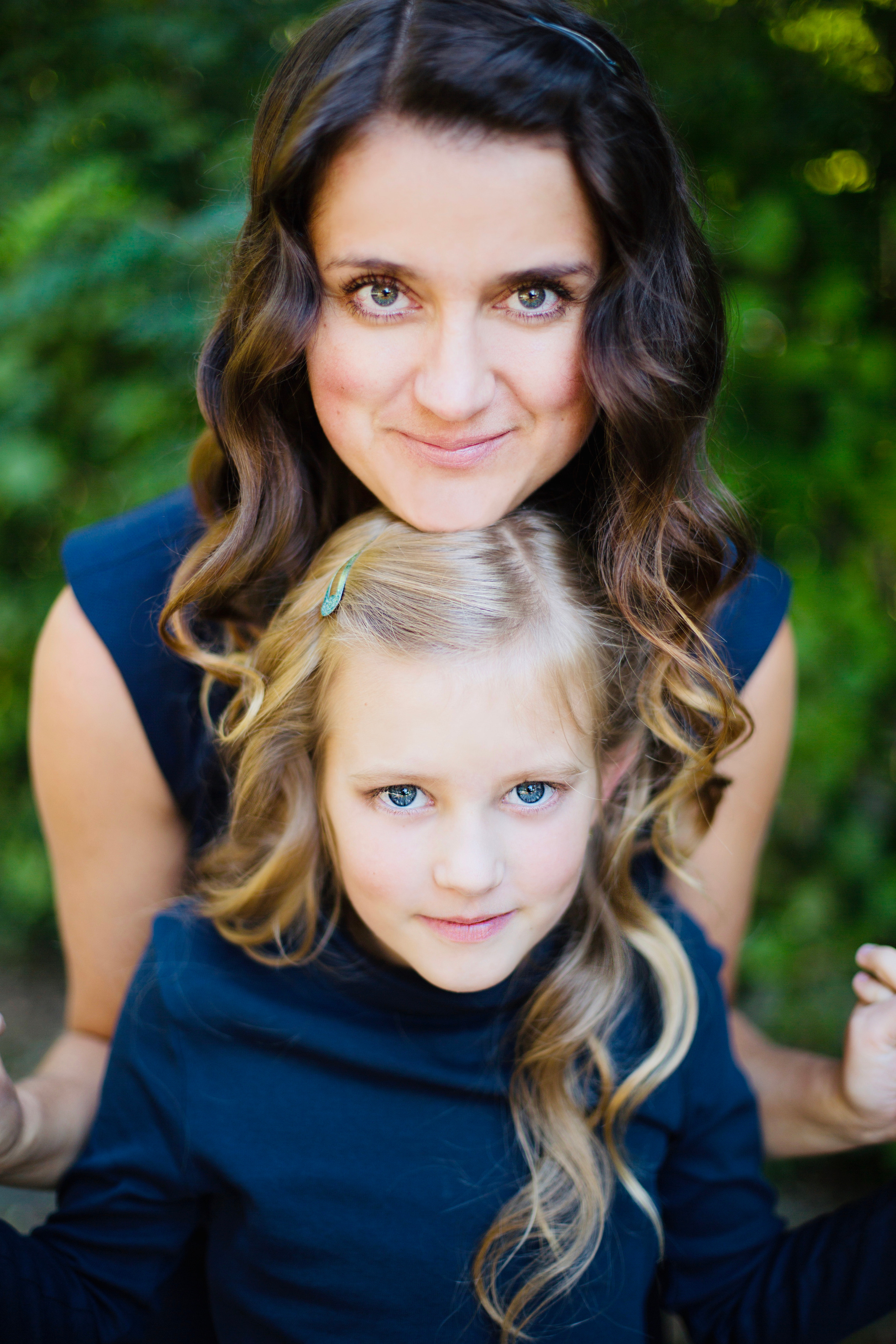 Mutter/Vater und Kind. Jana Heidebrecht