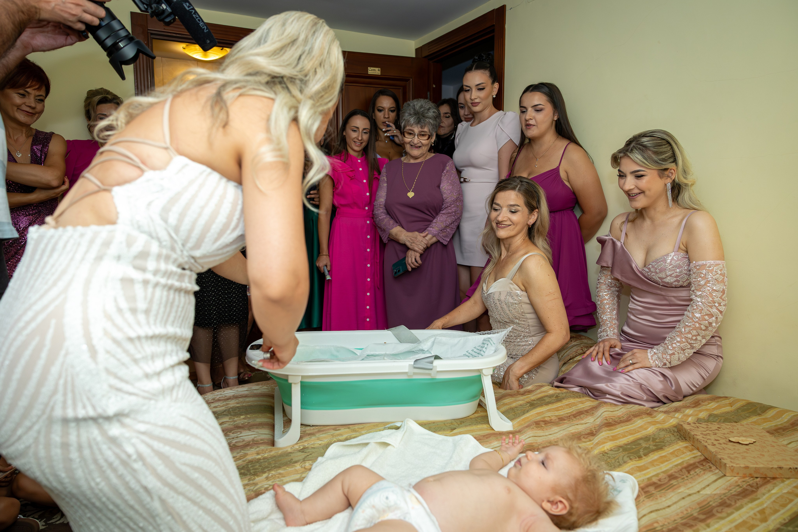 Eric Ionut. Moments By Gub