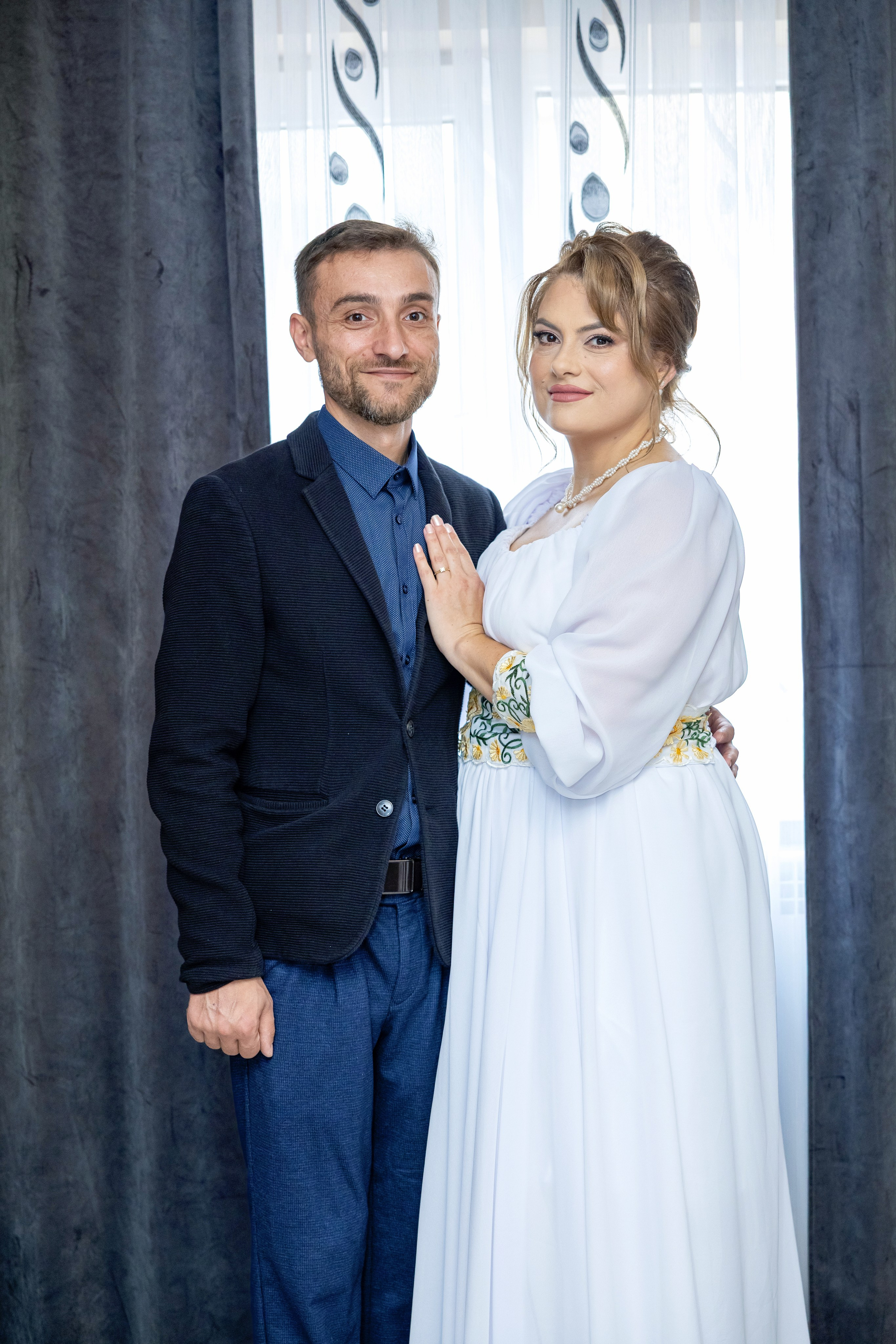 Andrei Sebastian. Moments By Gub