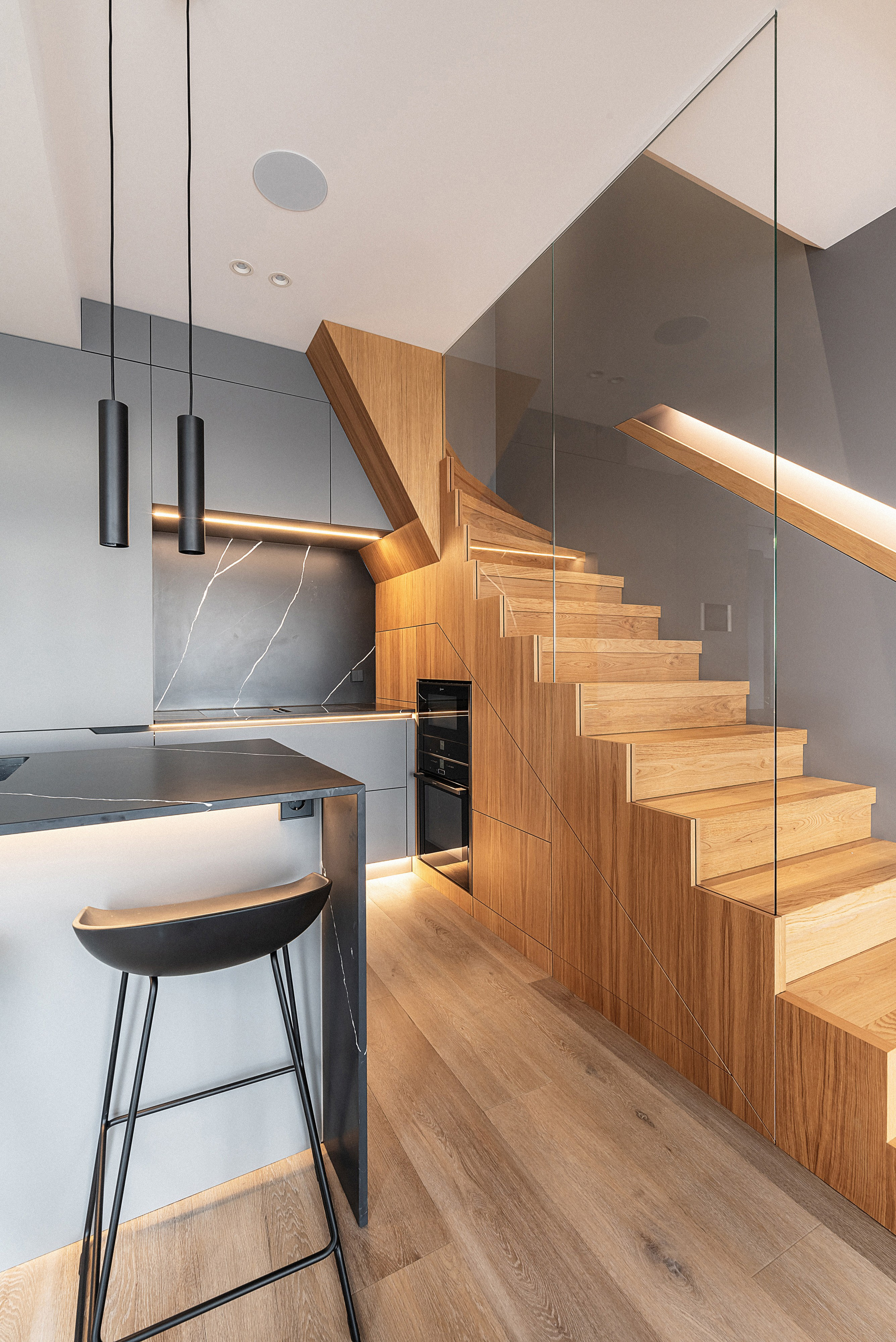 Flat on Buļļu st. Fotogrāfs Rīgā. Gīmenes, individuālās un dažādu produktu fotosesijas