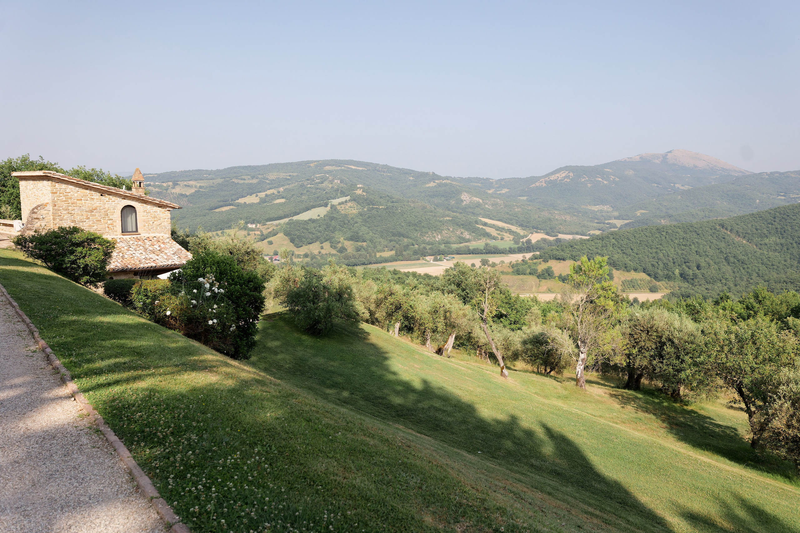 Wedding at Borgo Bastia Creti, Umbria