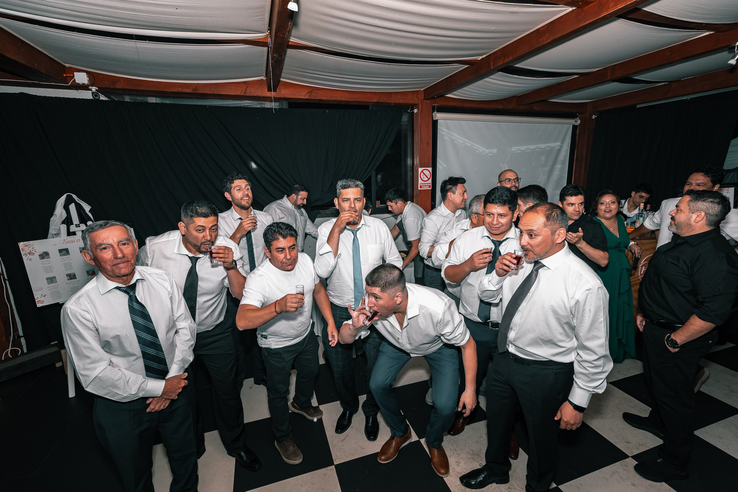 Katherin y Daniel. Dinka & Emilio - El arte de preservar lo que no se repite