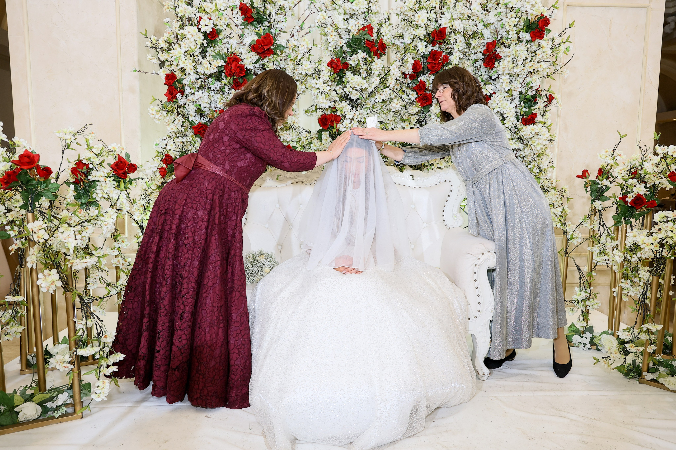 B & M. משה מנשה צלם חתונות