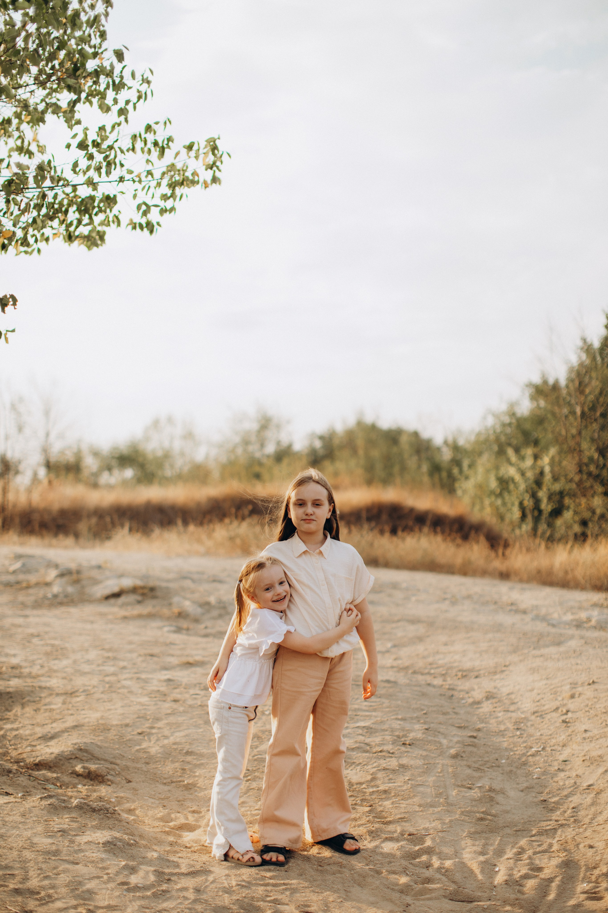 Ніколь Полінка Зіна Олександр. Сімейний фотограф Світлана Садовнікова