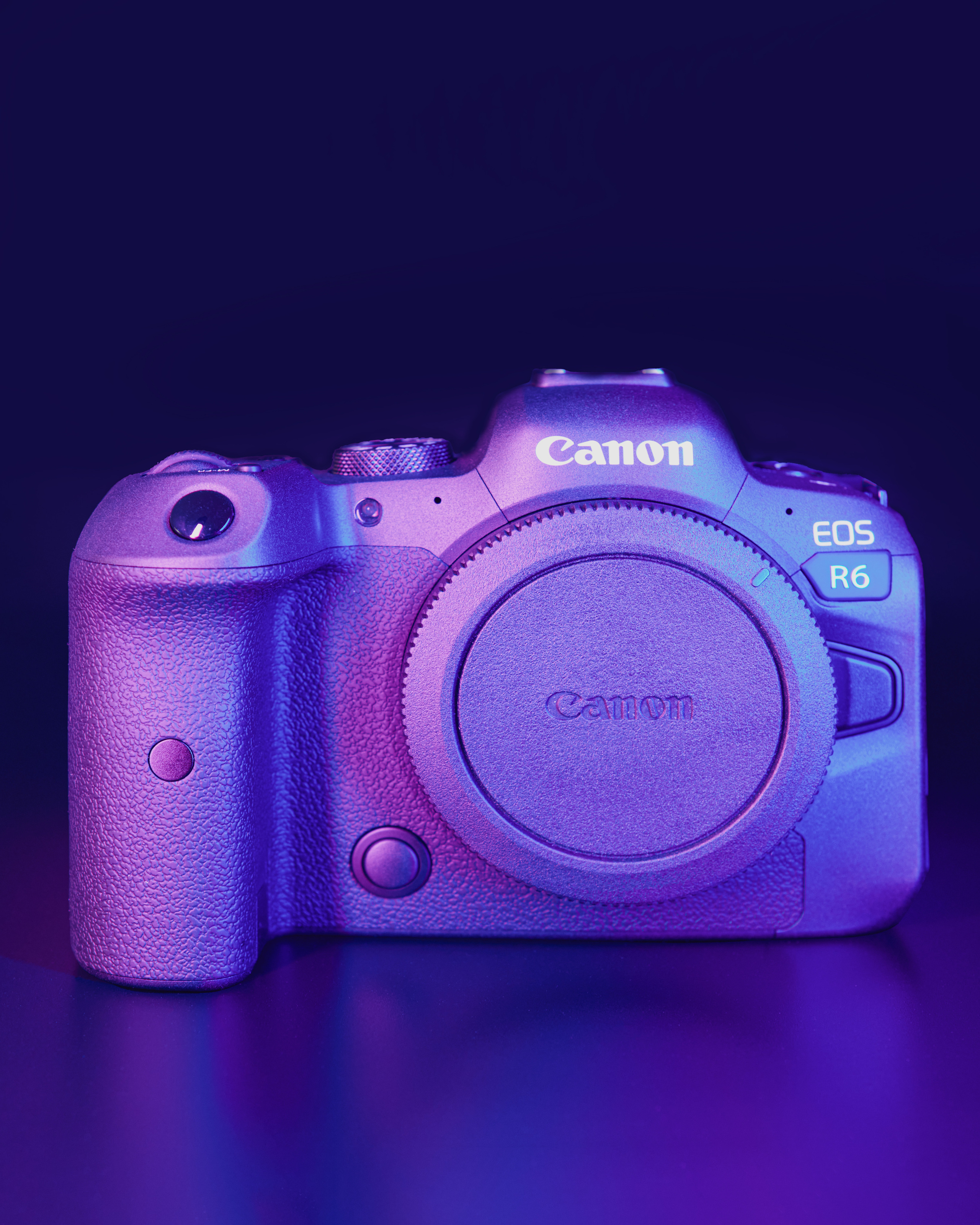 cámara Canon con luz de color fotografía creativa 