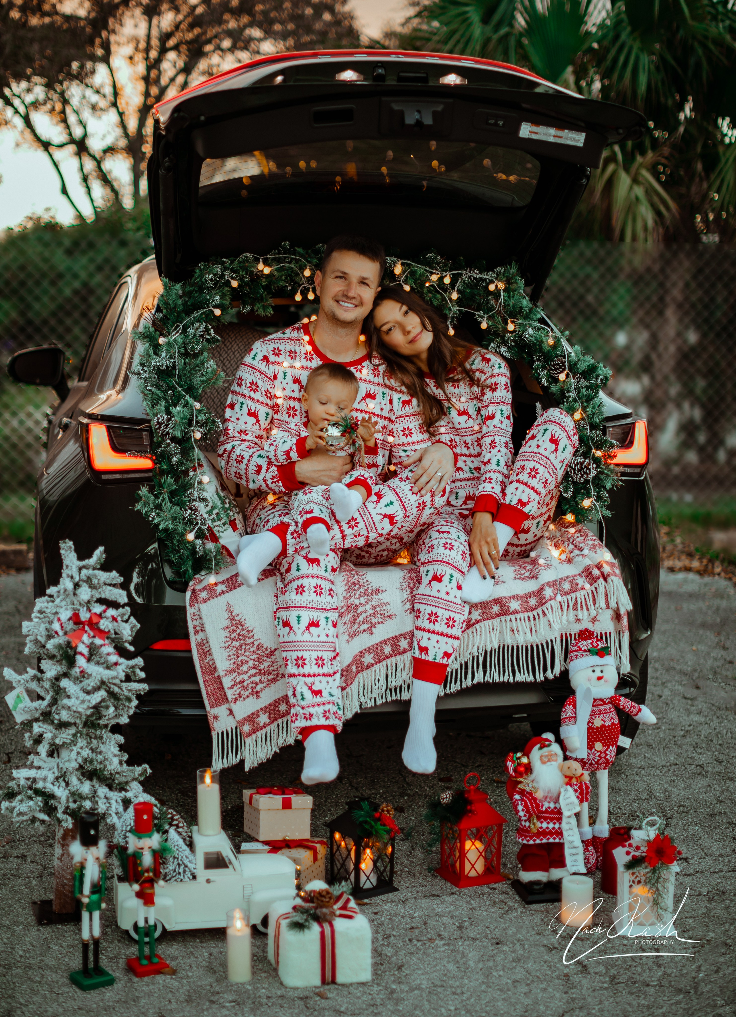 Christmas photoshoot. Photographer in Miami, Family photographer, Event, Wedding