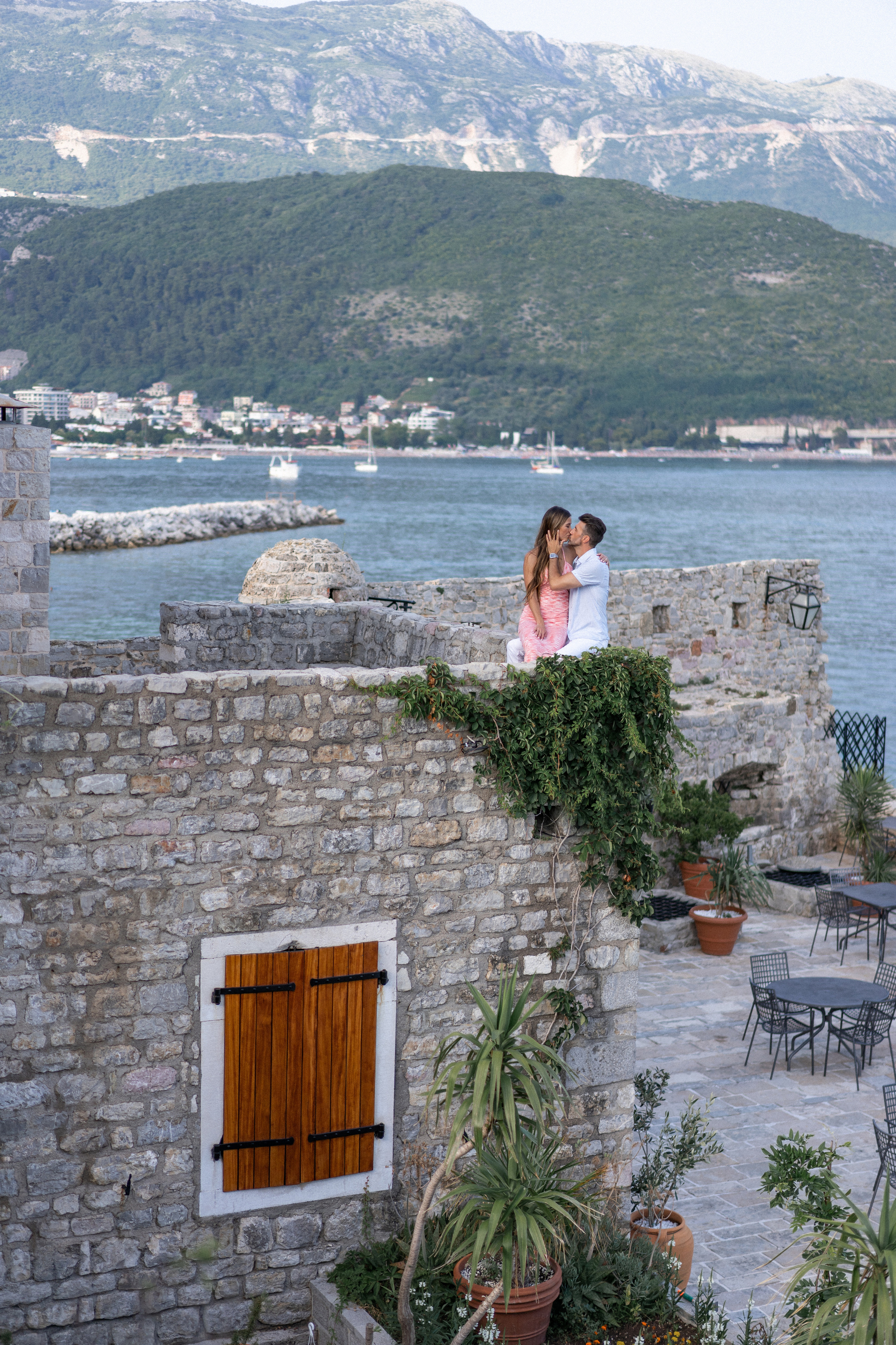 Ljubavna priča u Starom gradu Budva