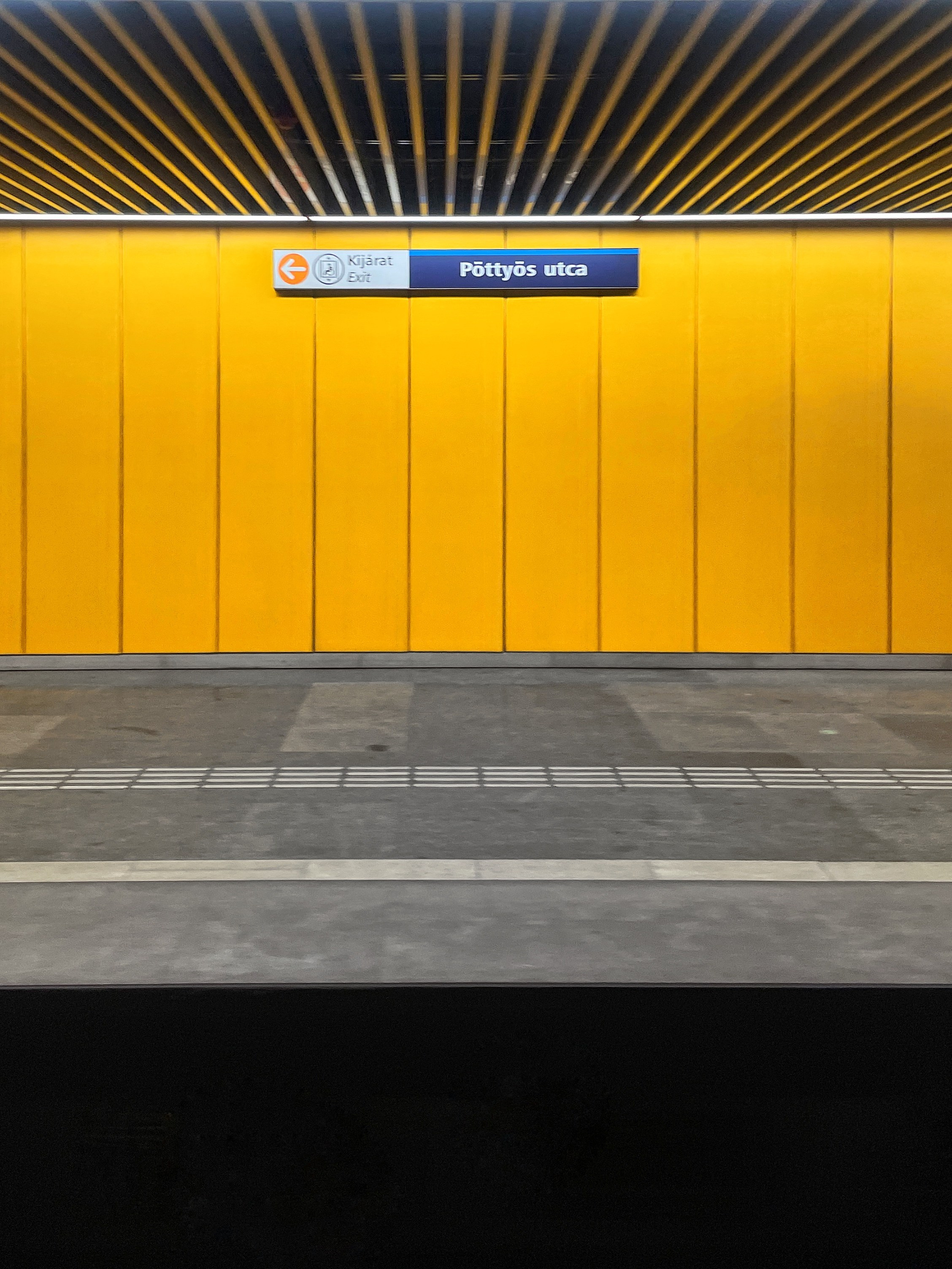 Pottyos | Budapest 2026 | IPHONE 12 PRO