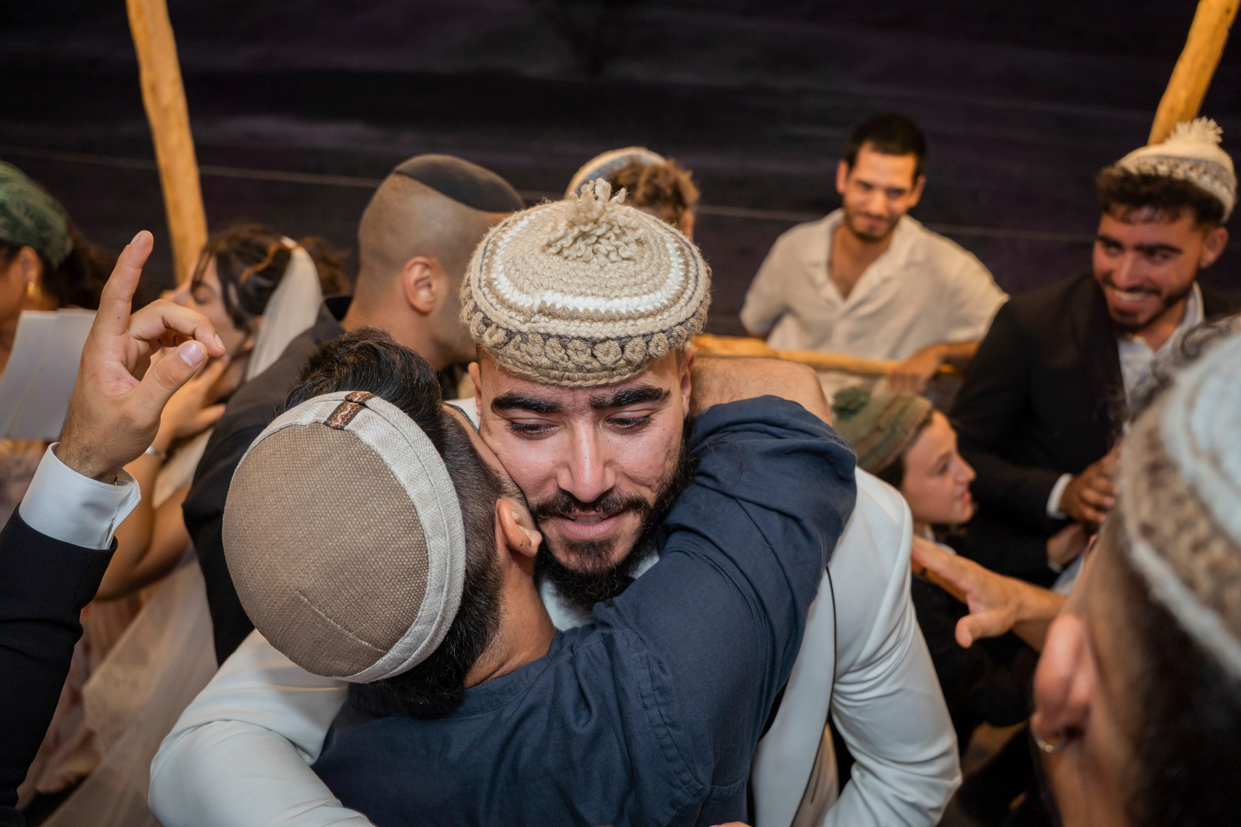 אביה ואחיה. יוסף מזרחי צילום חתונה, ברית וזוגיות. צלם מקצועי שאוהב להוציא אתכם הכי יפים ברגעים הכי מרגשים