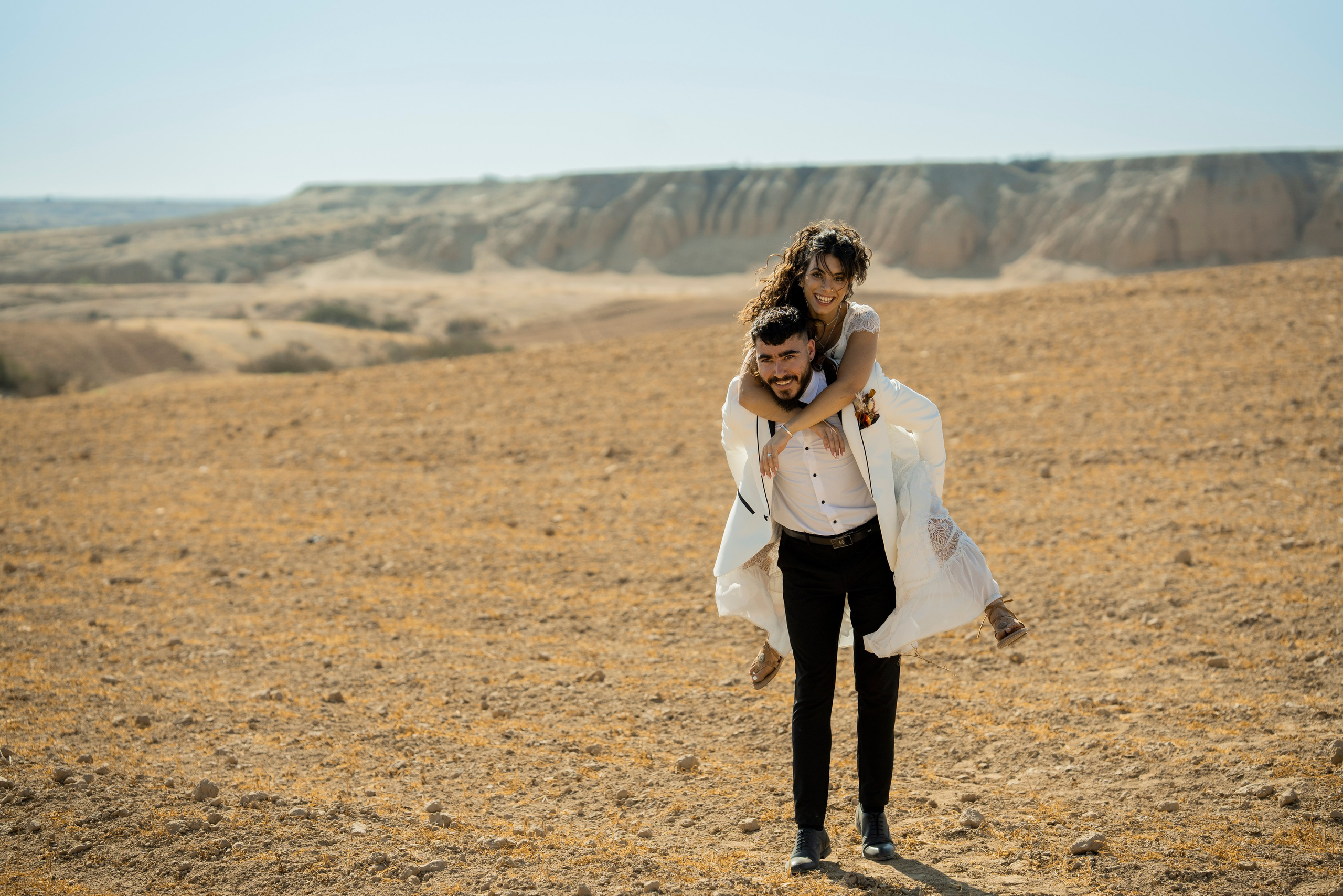 אביה ואחיה. יוסף מזרחי צילום חתונה, ברית וזוגיות. צלם מקצועי שאוהב להוציא אתכם הכי יפים ברגעים הכי מרגשים