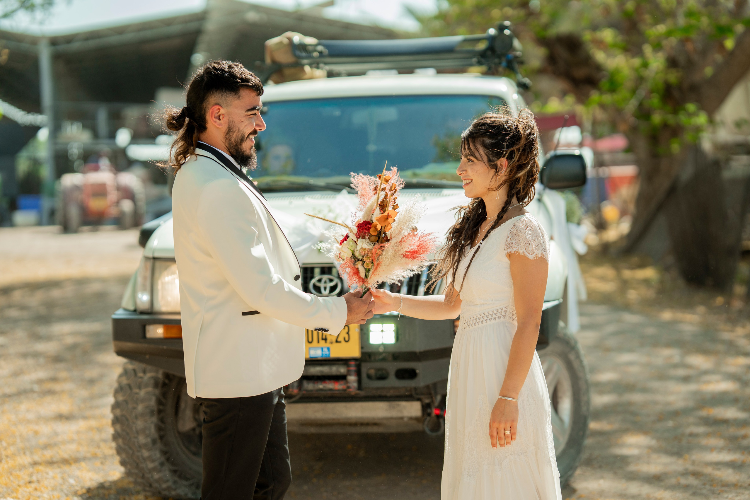 אביה ואחיה. יוסף מזרחי צילום חתונה, ברית וזוגיות. צלם מקצועי שאוהב להוציא אתכם הכי יפים ברגעים הכי מרגשים