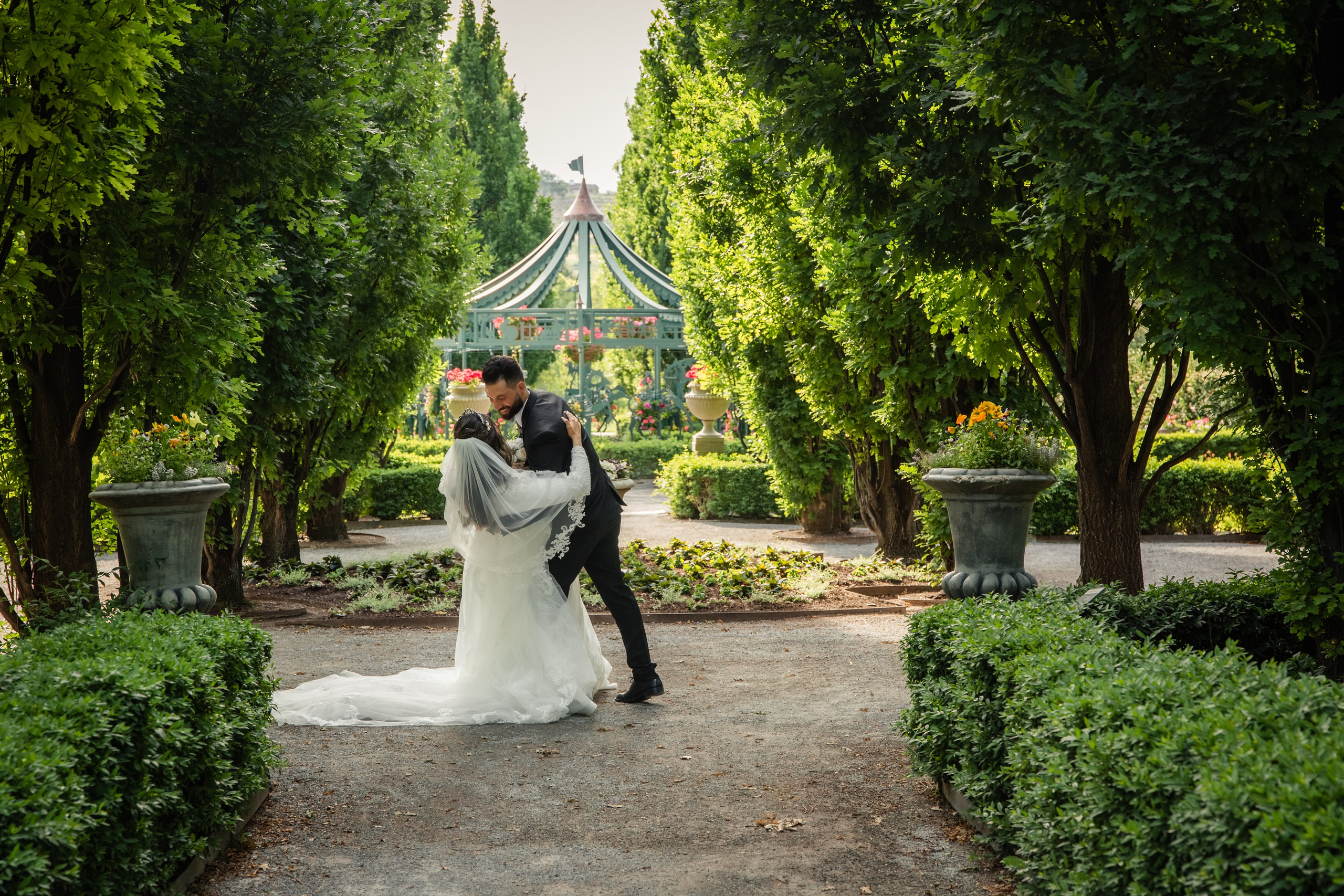 Wedding photographer Utah. Weddings, Families, Portraits