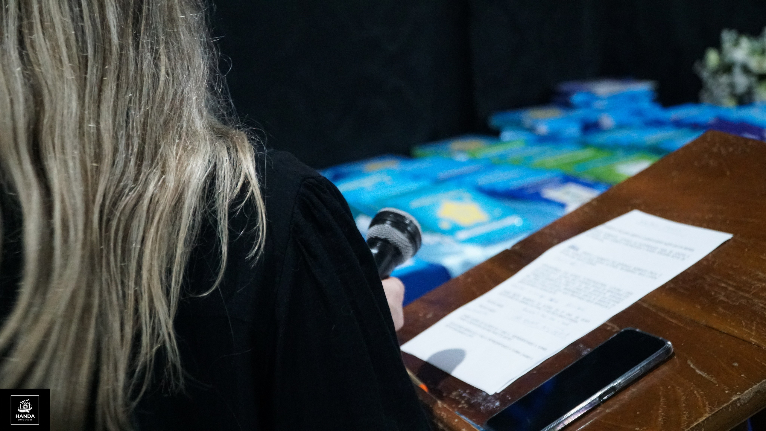 Noite autógrafos colégio Aurélio Buarque de Holanda. Handa Produções