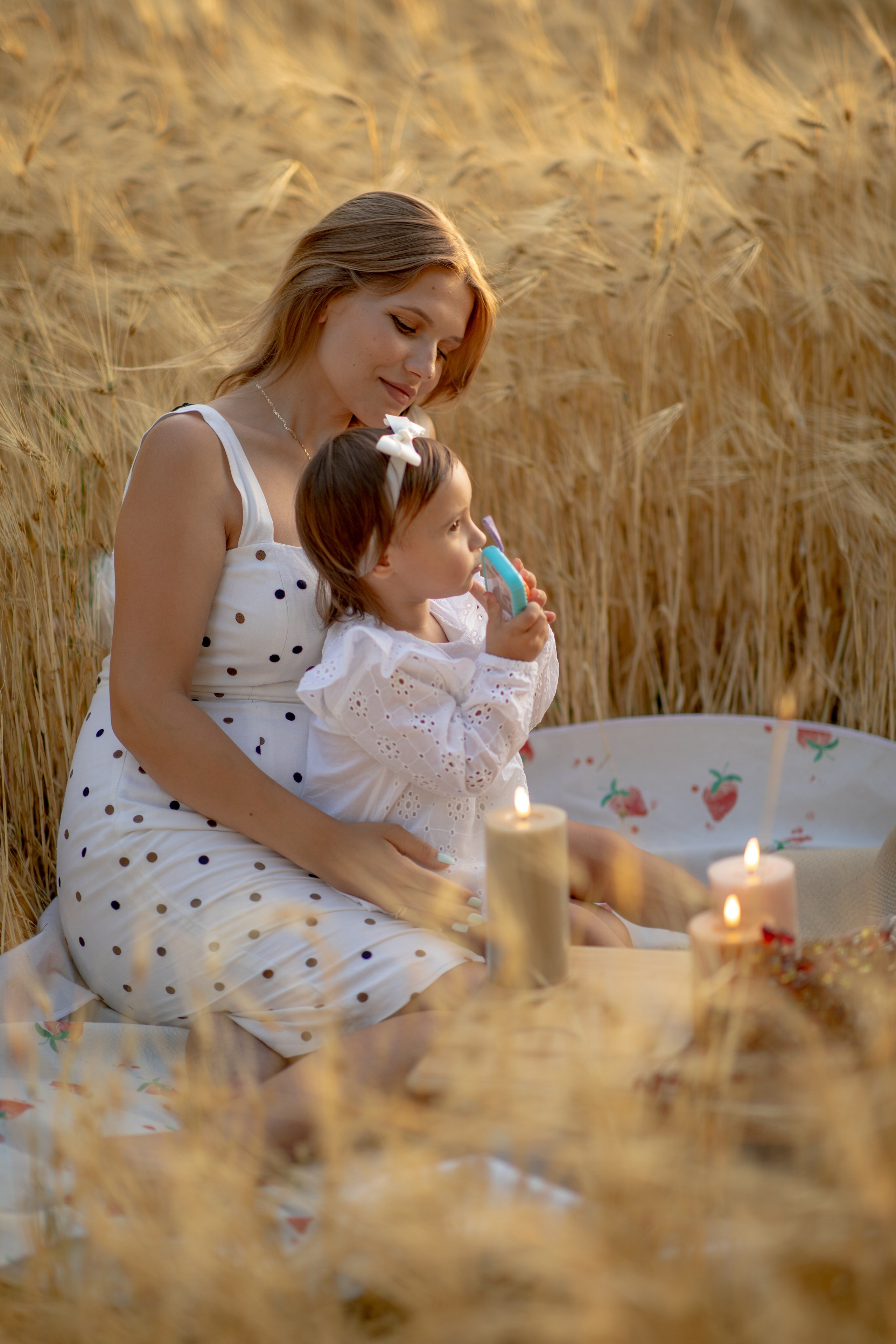 Family photo Maria si Elenica. N.D.photograph - fotograf de familie și portrete în Republica Moldova
