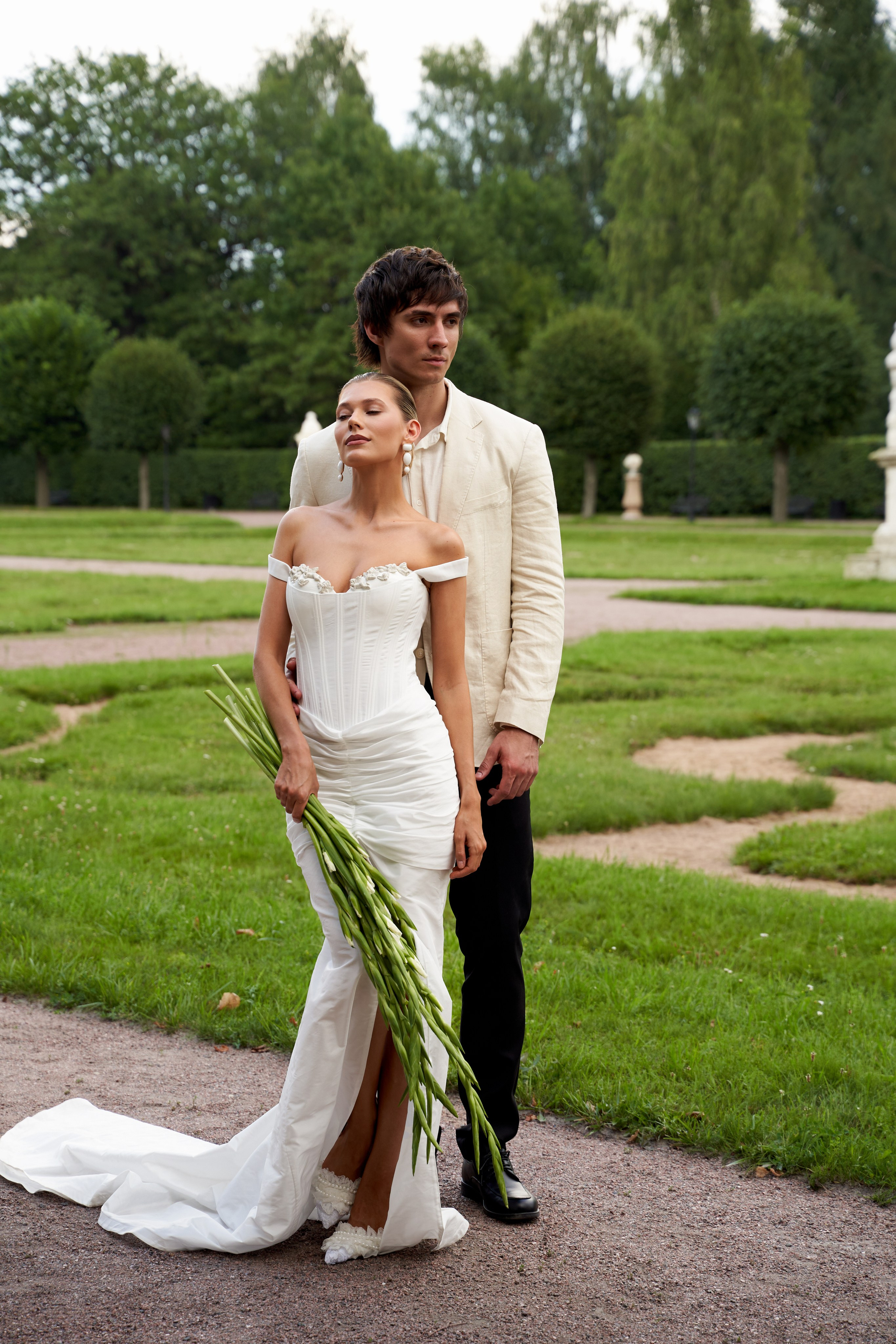 Christina & Mark. Elena Ruzgis — Editorial Wedding & Portrait Photographer