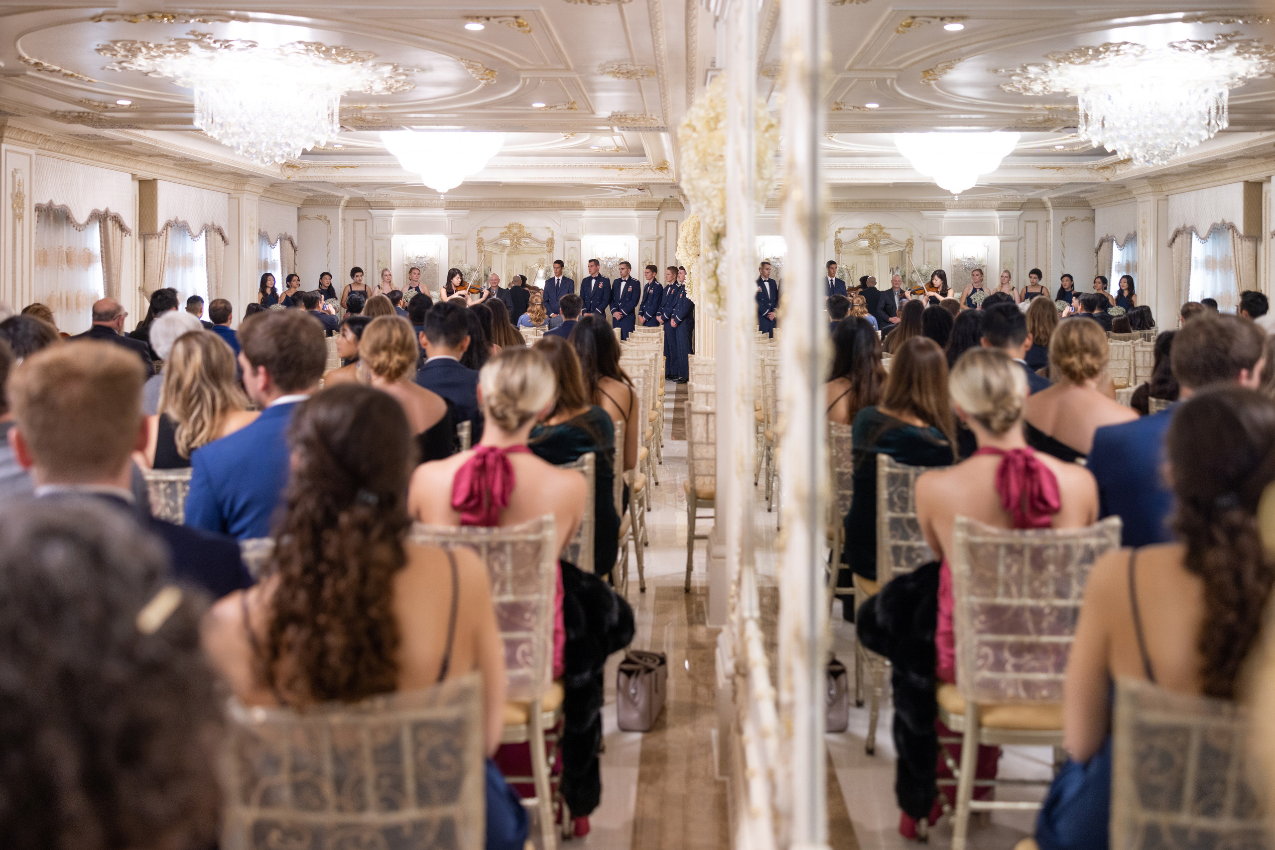 Ester & Conner. Wedding and Event photography, Kisses + Veil