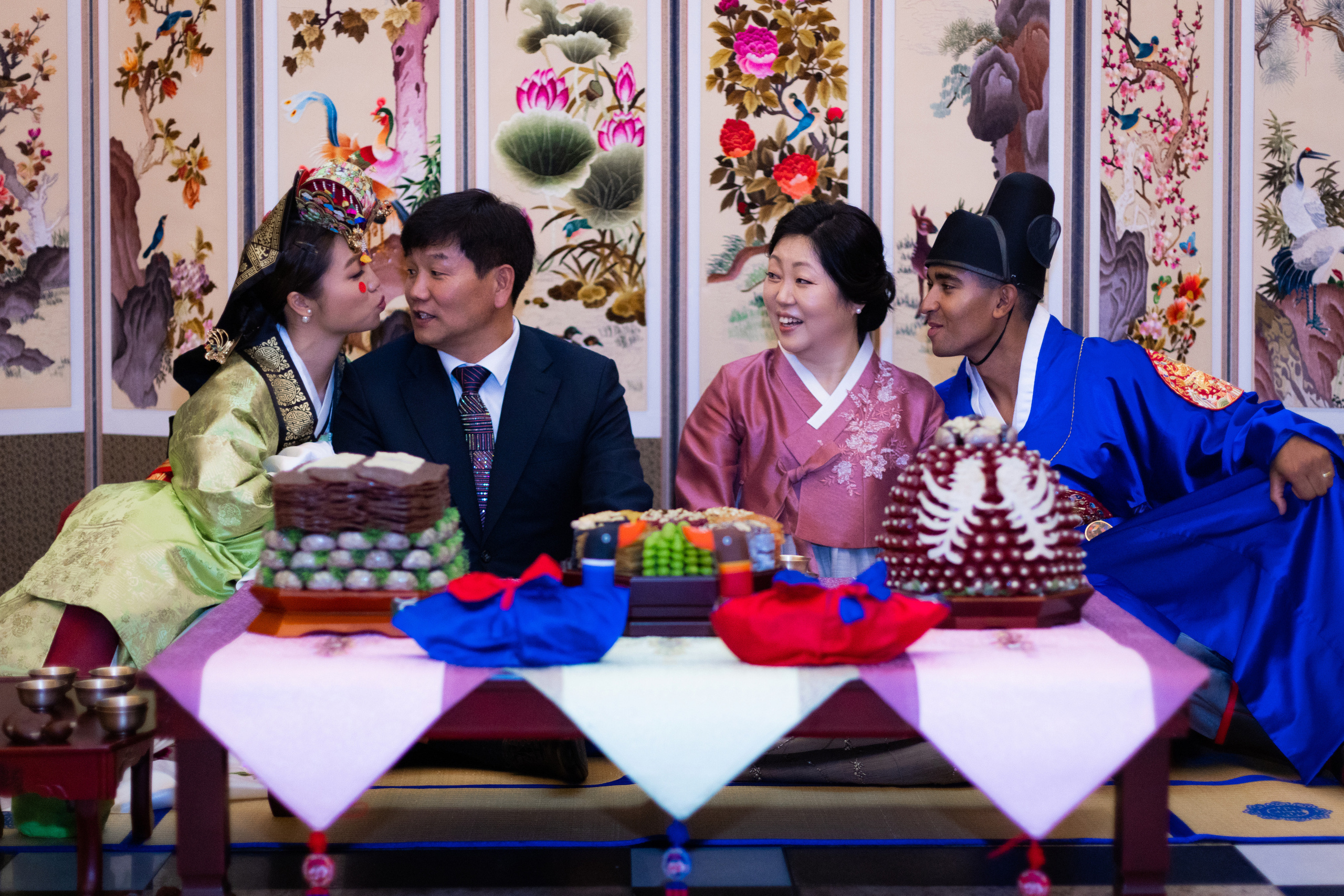 Ester & Conner. Wedding and Event photography, Kisses + Veil