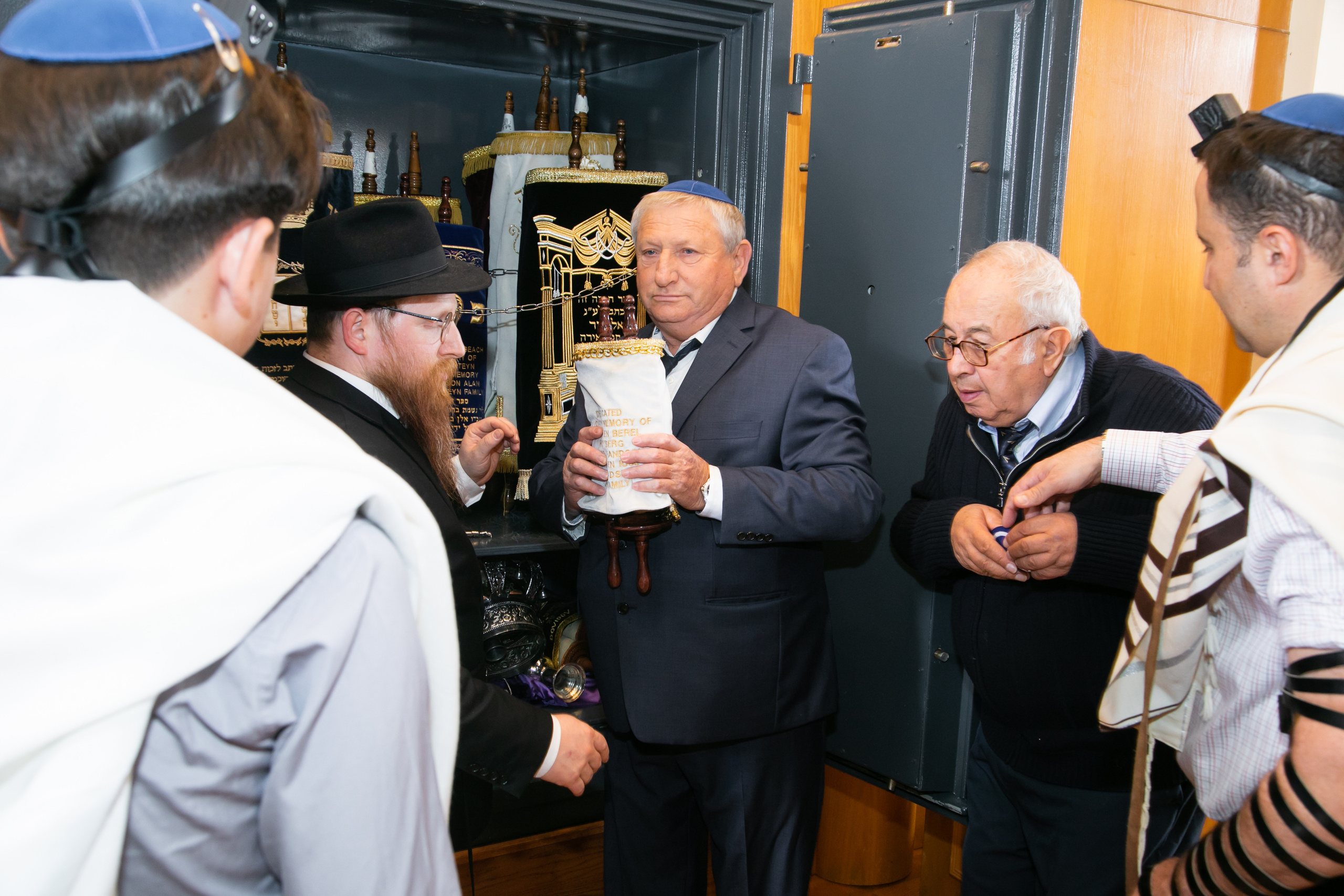 Bar | Bat Mitzvah. Wedding and Event photography, Kisses + Veil