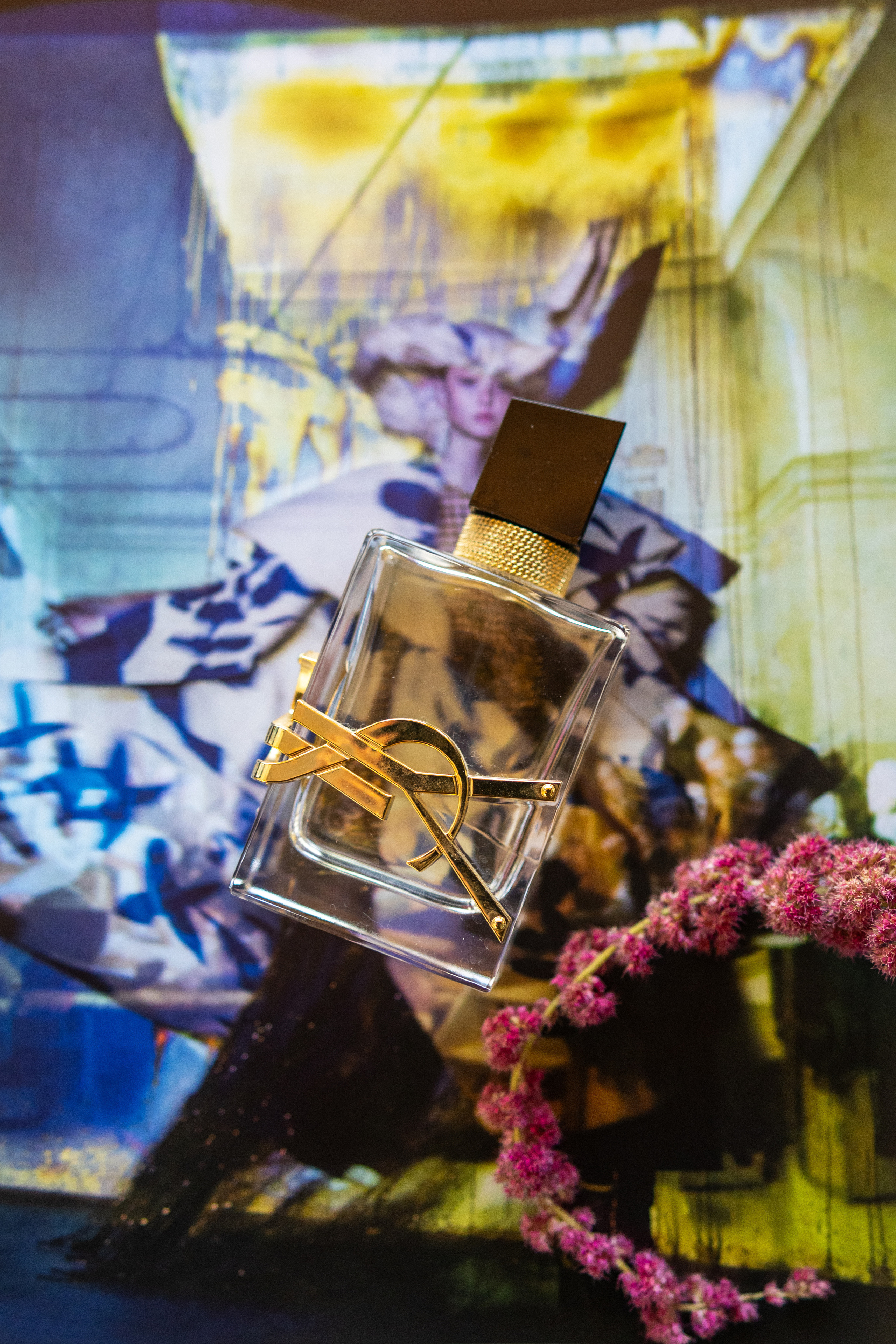 Nicholas & Madeleine. Wedding and Event photography, Kisses + Veil