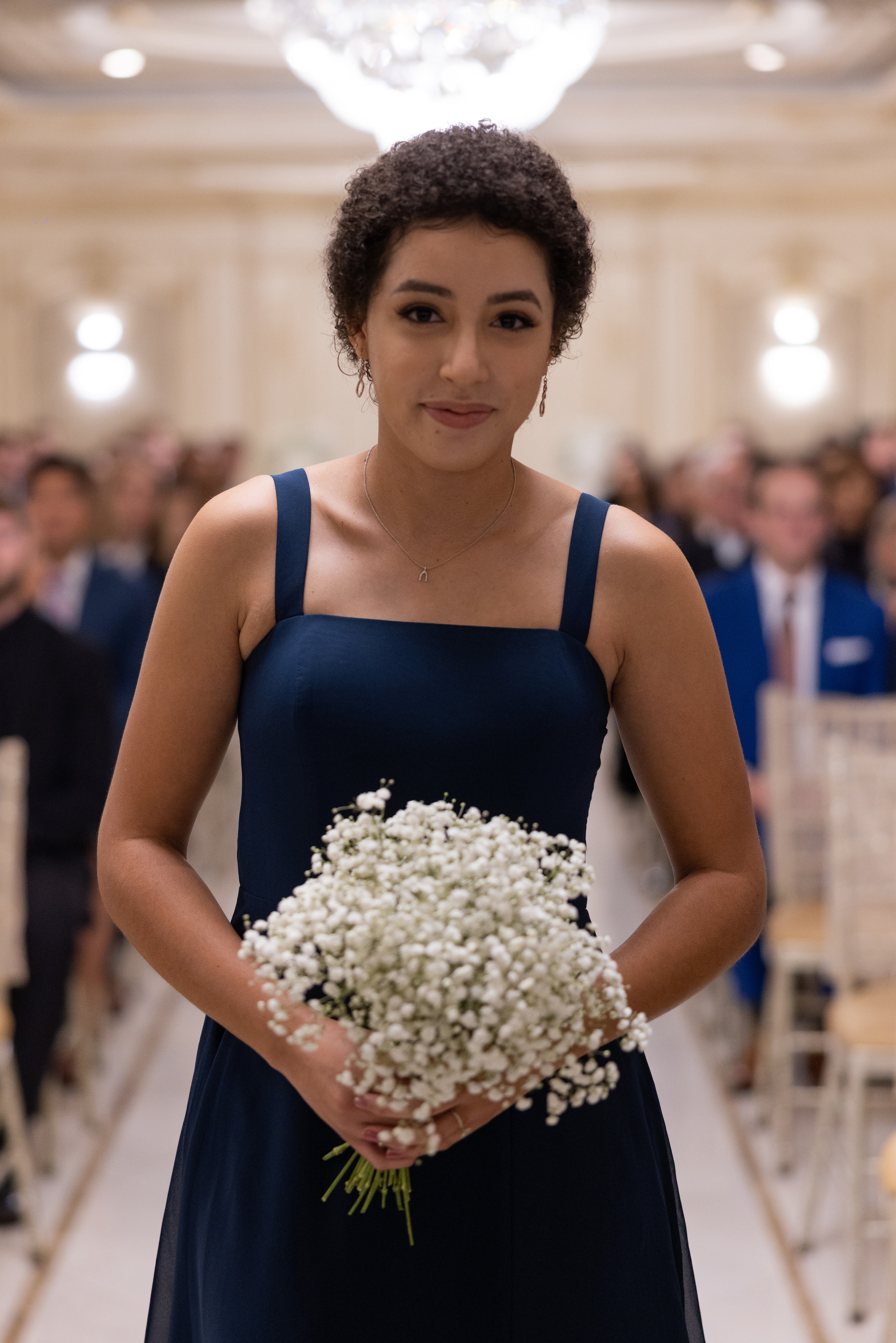 Ester & Conner. Wedding and Event photography, Kisses + Veil