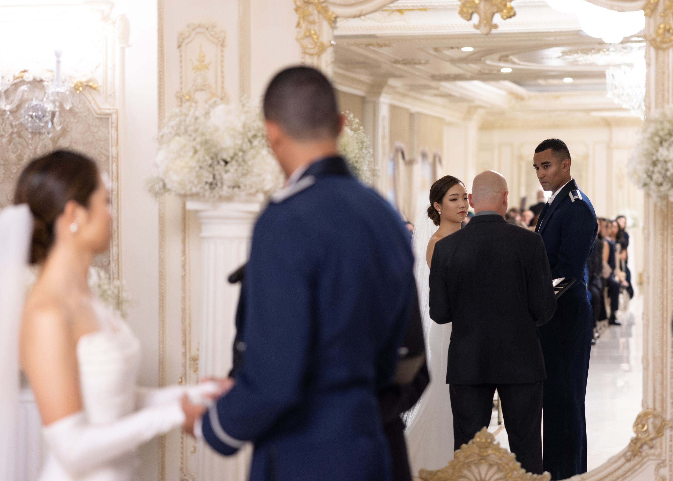 Ester & Conner. Wedding and Event photography, Kisses + Veil