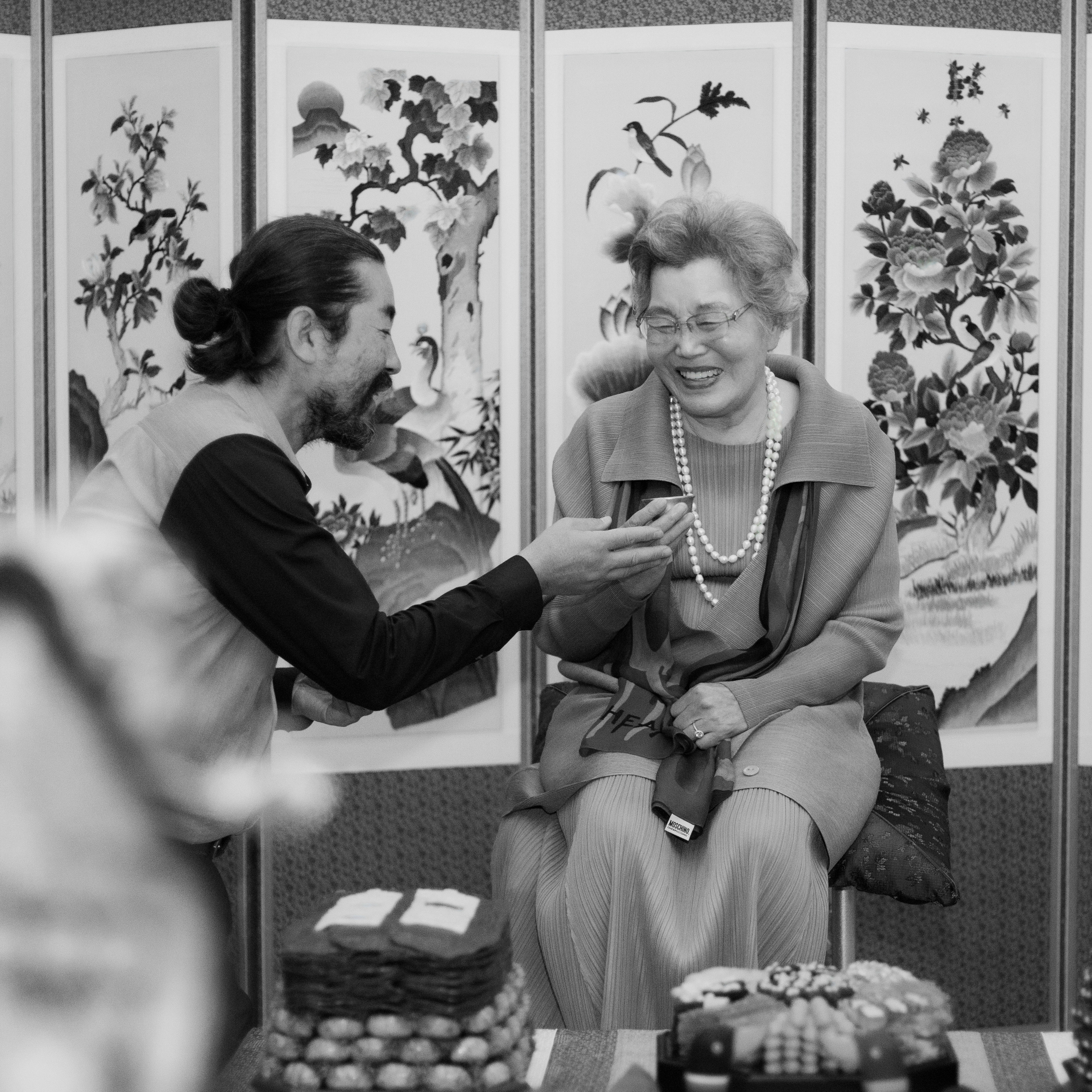 Ester & Conner. Wedding and Event photography, Kisses + Veil