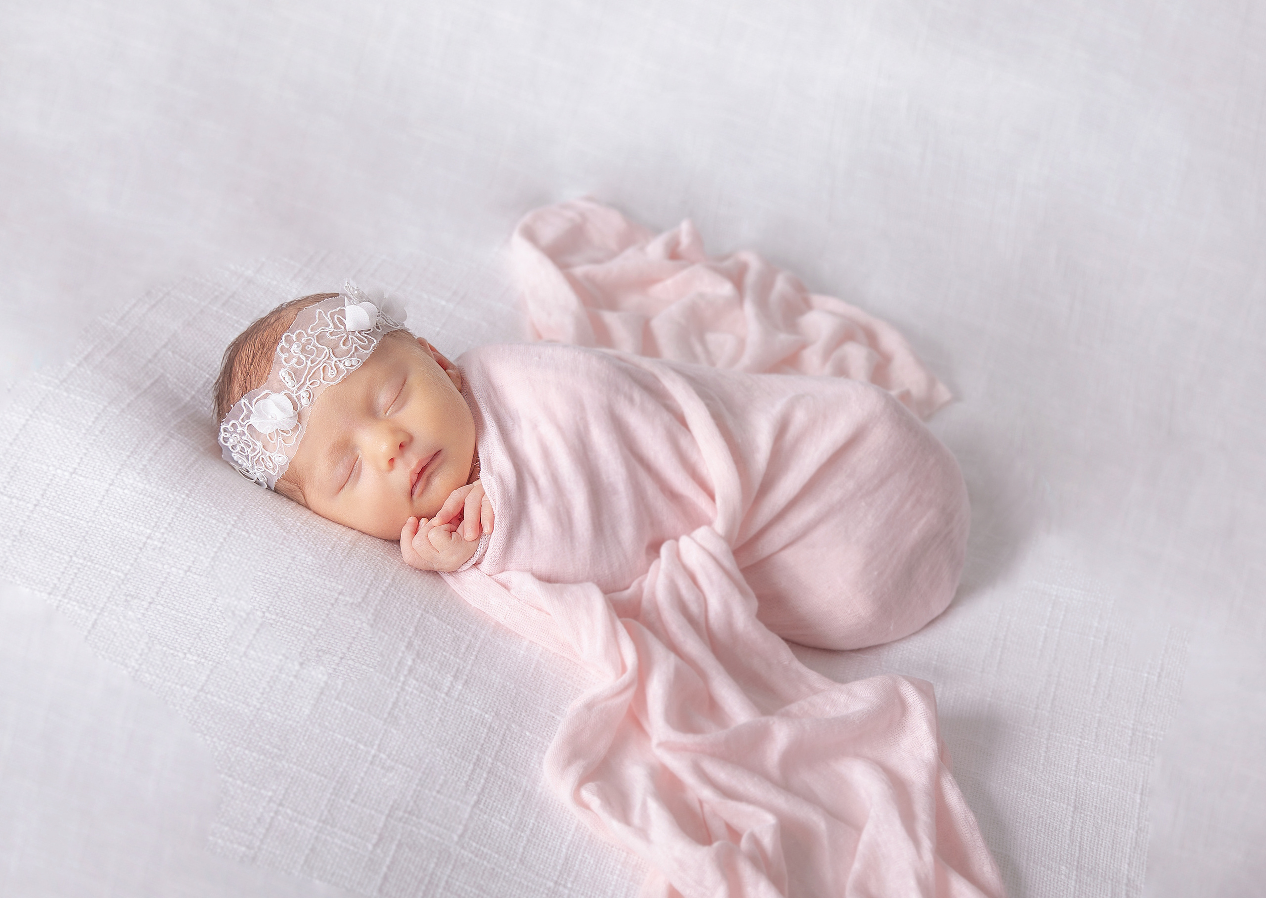 Newborn | Family | Maternity. Wedding and Event photography, Kisses + Veil