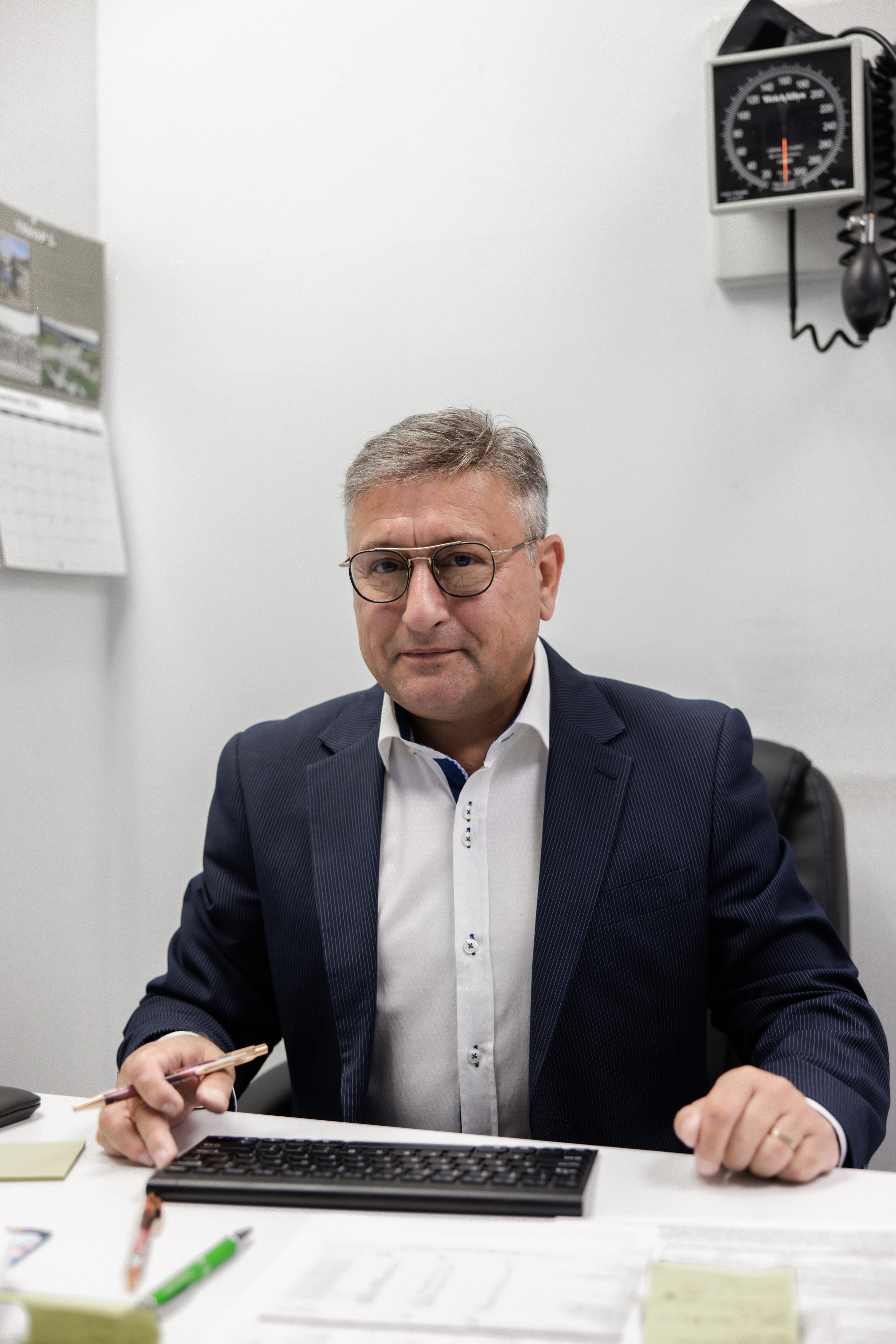 Professional Headshots. Wedding and Event photography, Kisses + Veil