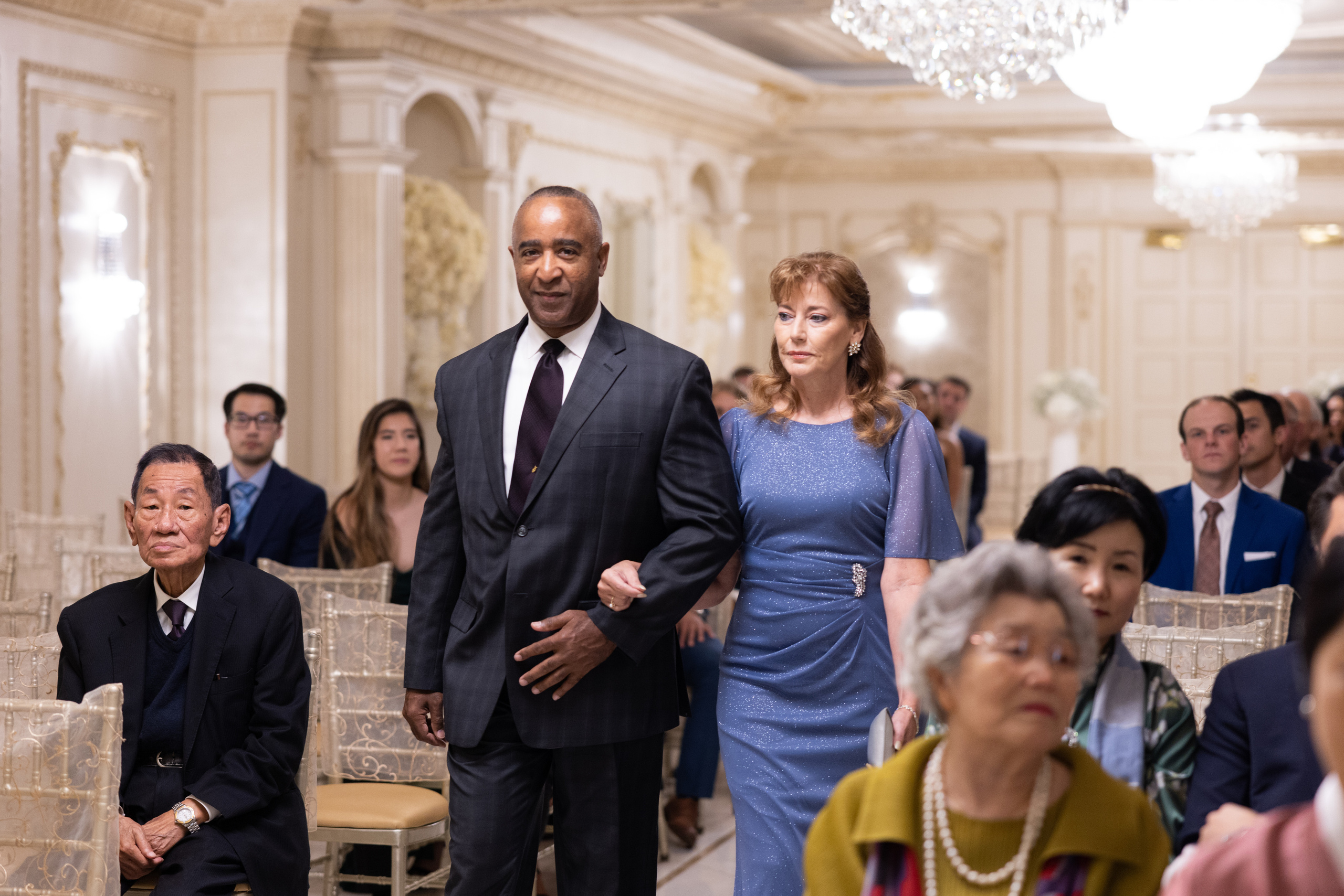 Ester & Conner. Wedding and Event photography, Kisses + Veil