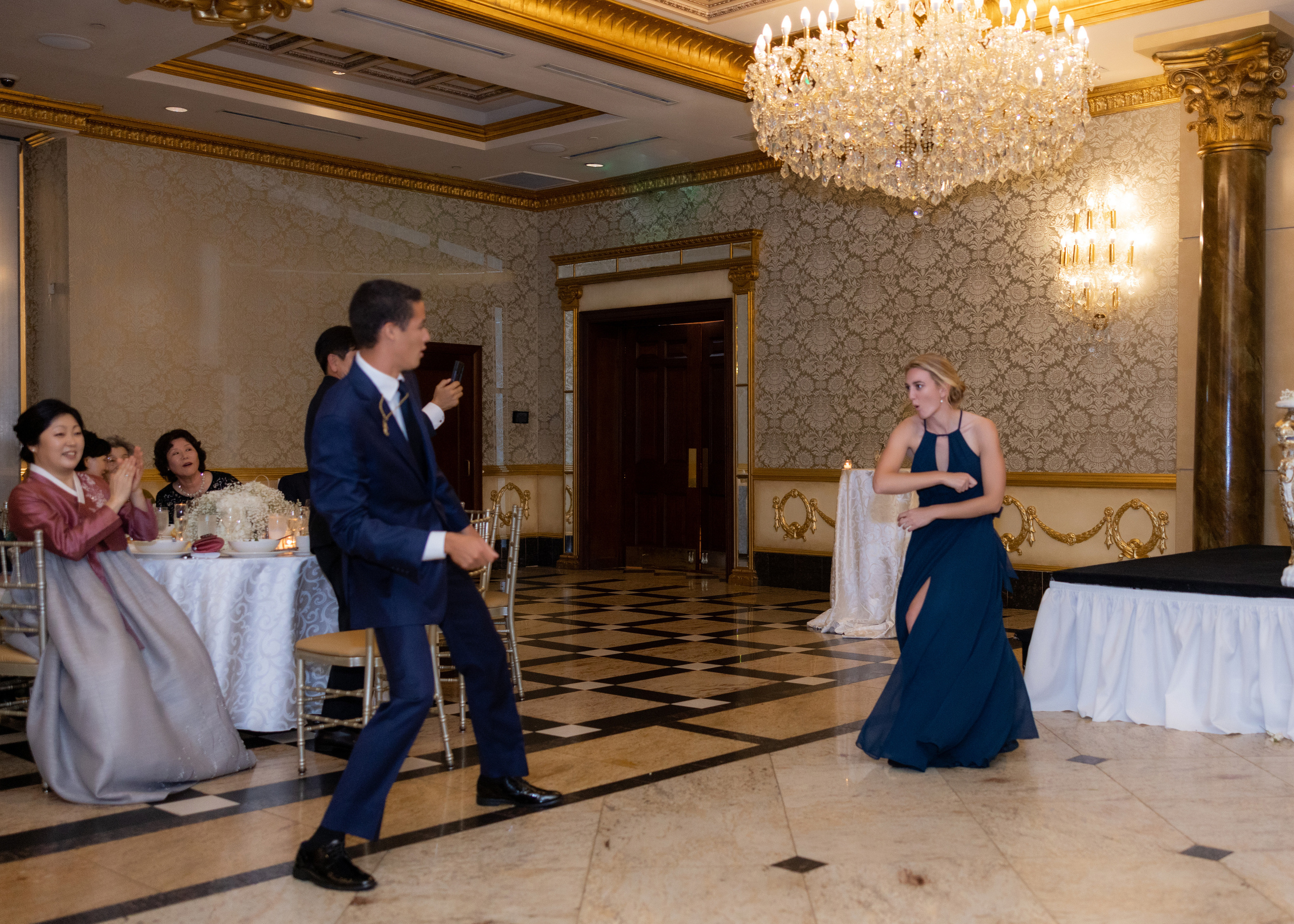 Ester & Conner. Wedding and Event photography, Kisses + Veil