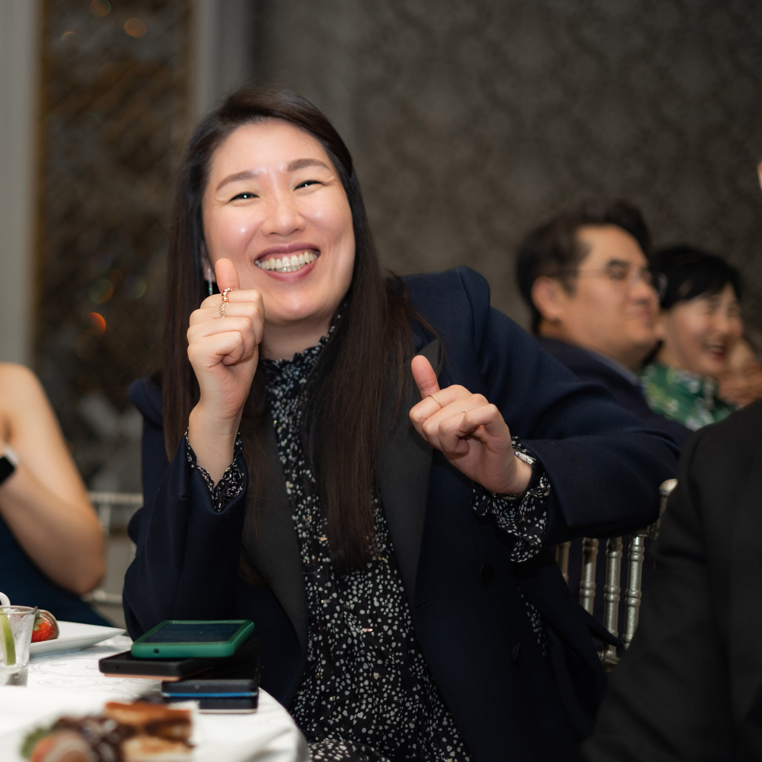 Ester & Conner. Wedding and Event photography, Kisses + Veil