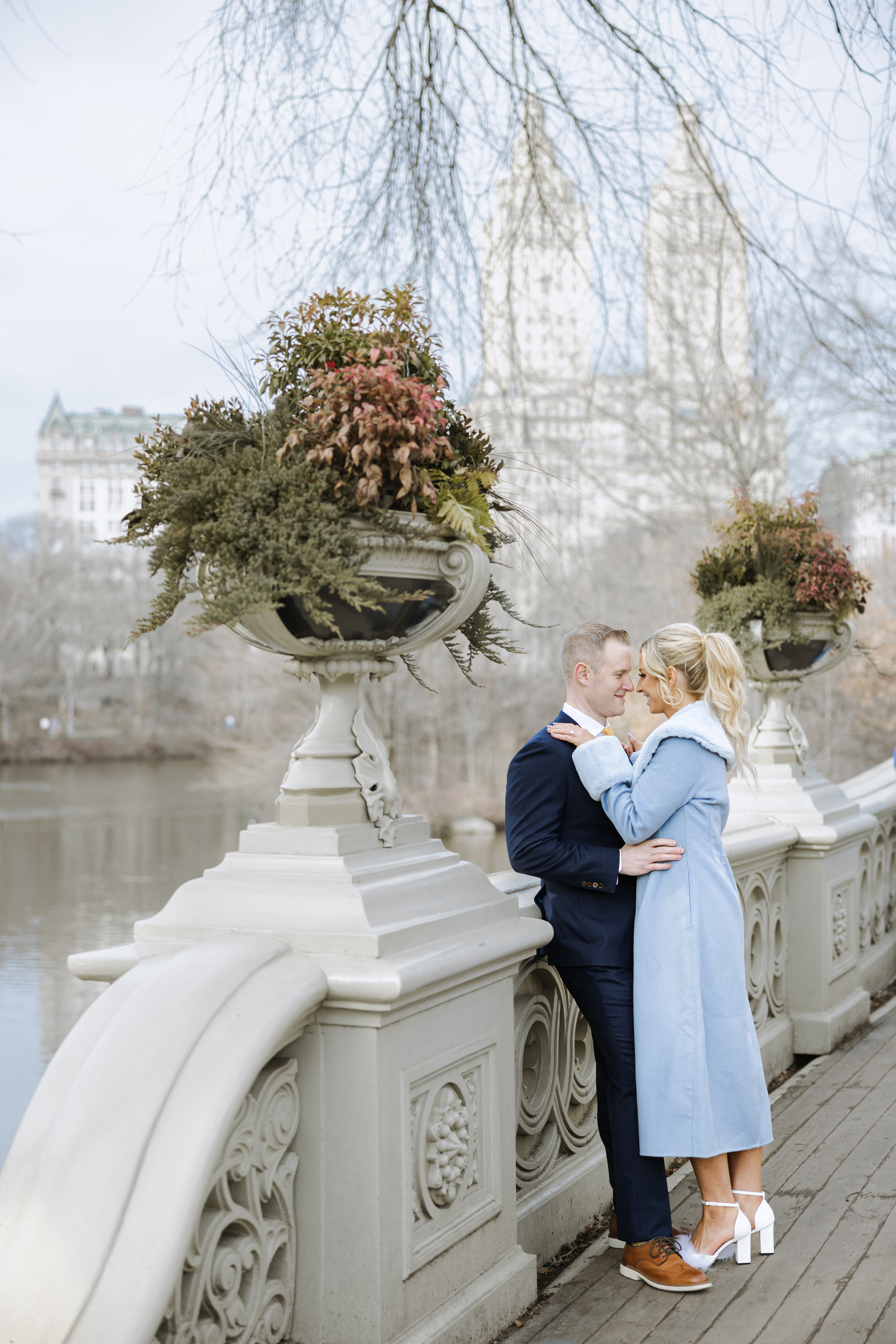 Engagement. Wedding and Event photography, Kisses + Veil