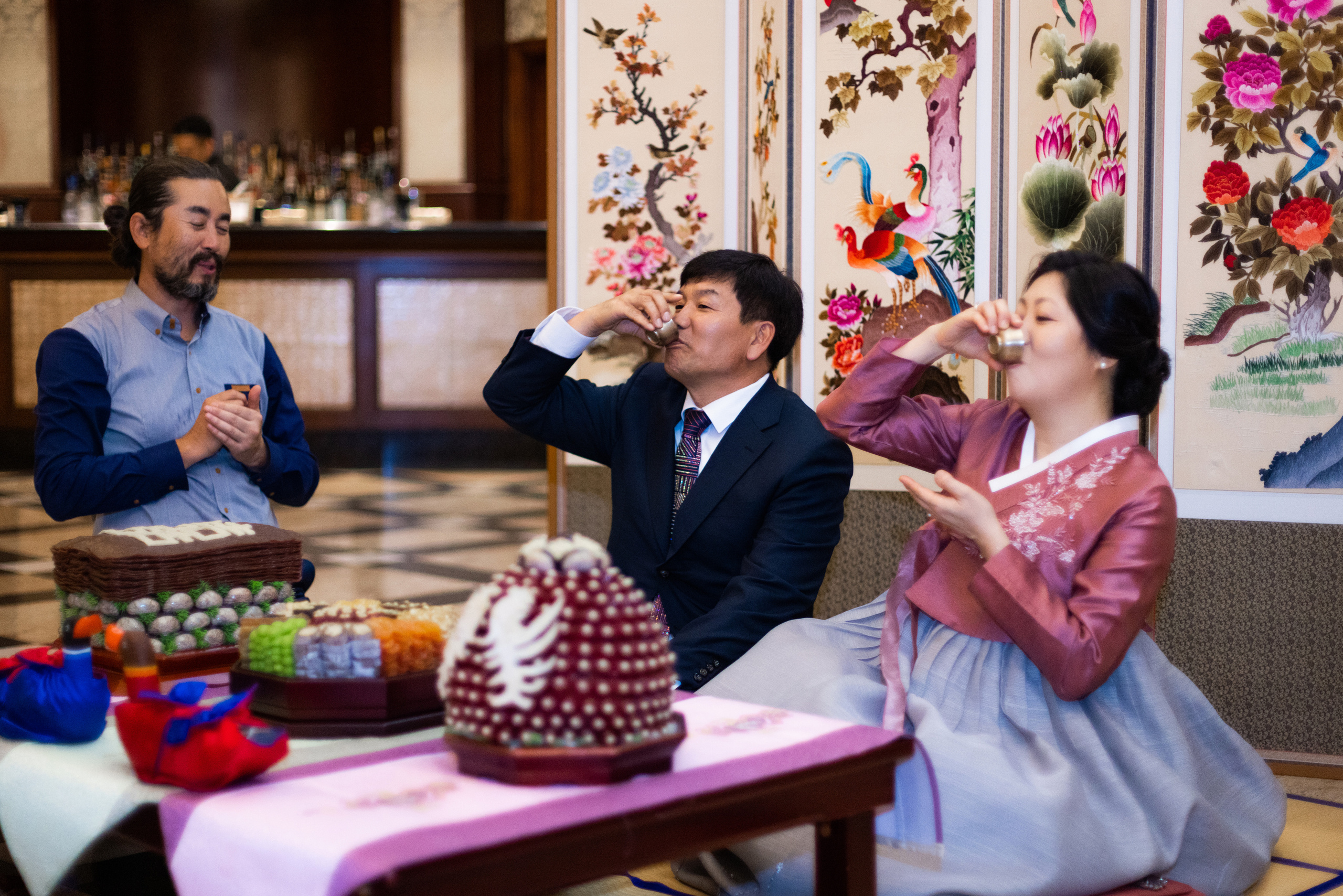 Ester & Conner. Wedding and Event photography, Kisses + Veil