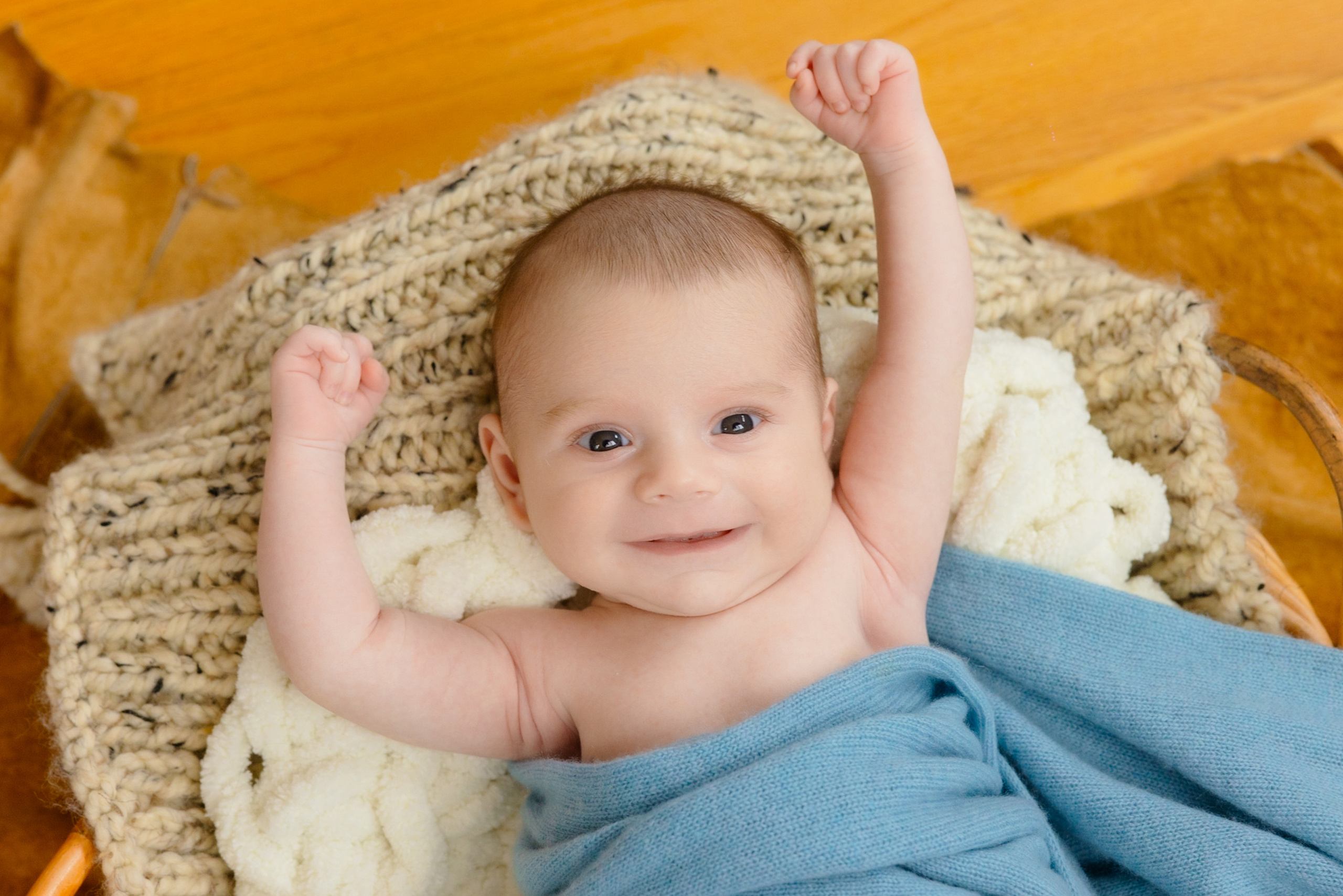 Newborn | Family | Maternity. Wedding and Event photography, Kisses + Veil