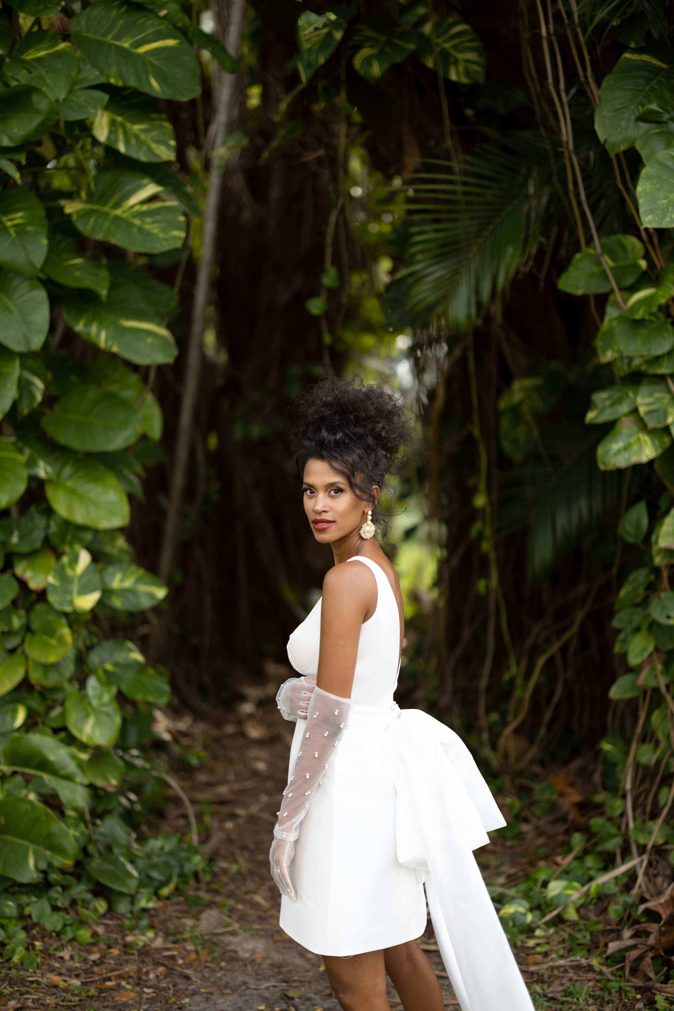 Wedding and Event photography, Kisses + Veil