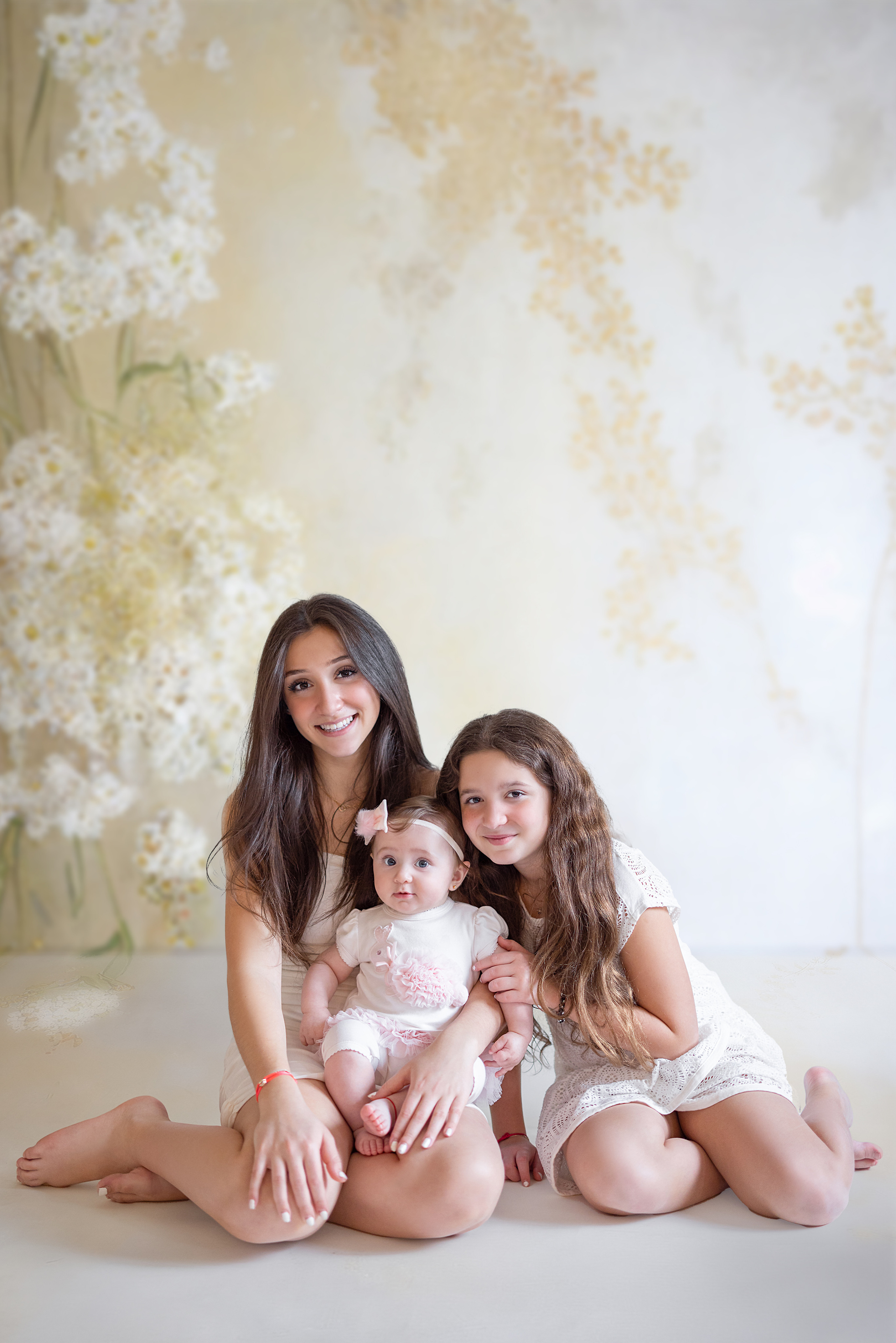 Newborn | Family | Maternity. Wedding and Event photography, Kisses + Veil