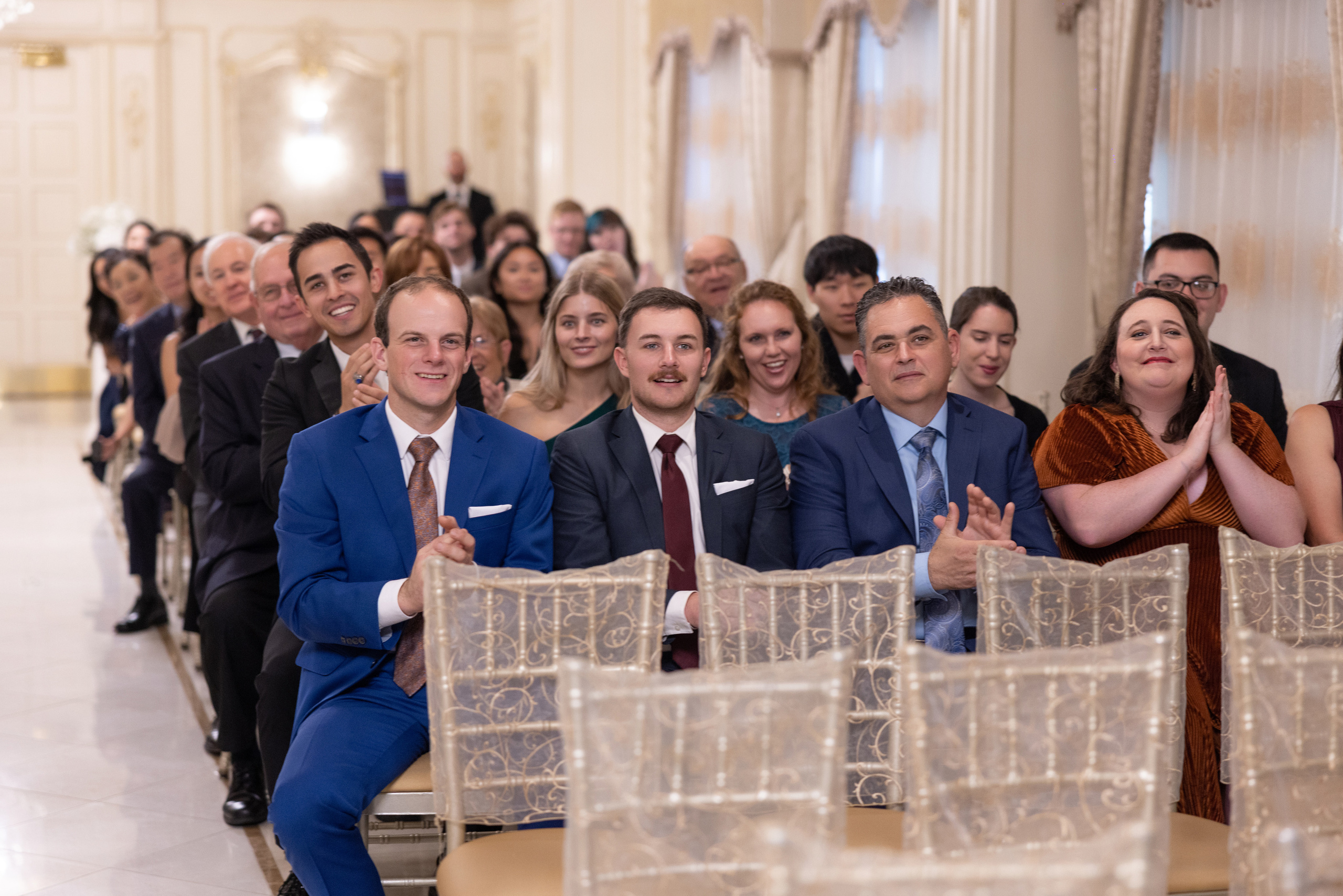 Ester & Conner. Wedding and Event photography, Kisses + Veil