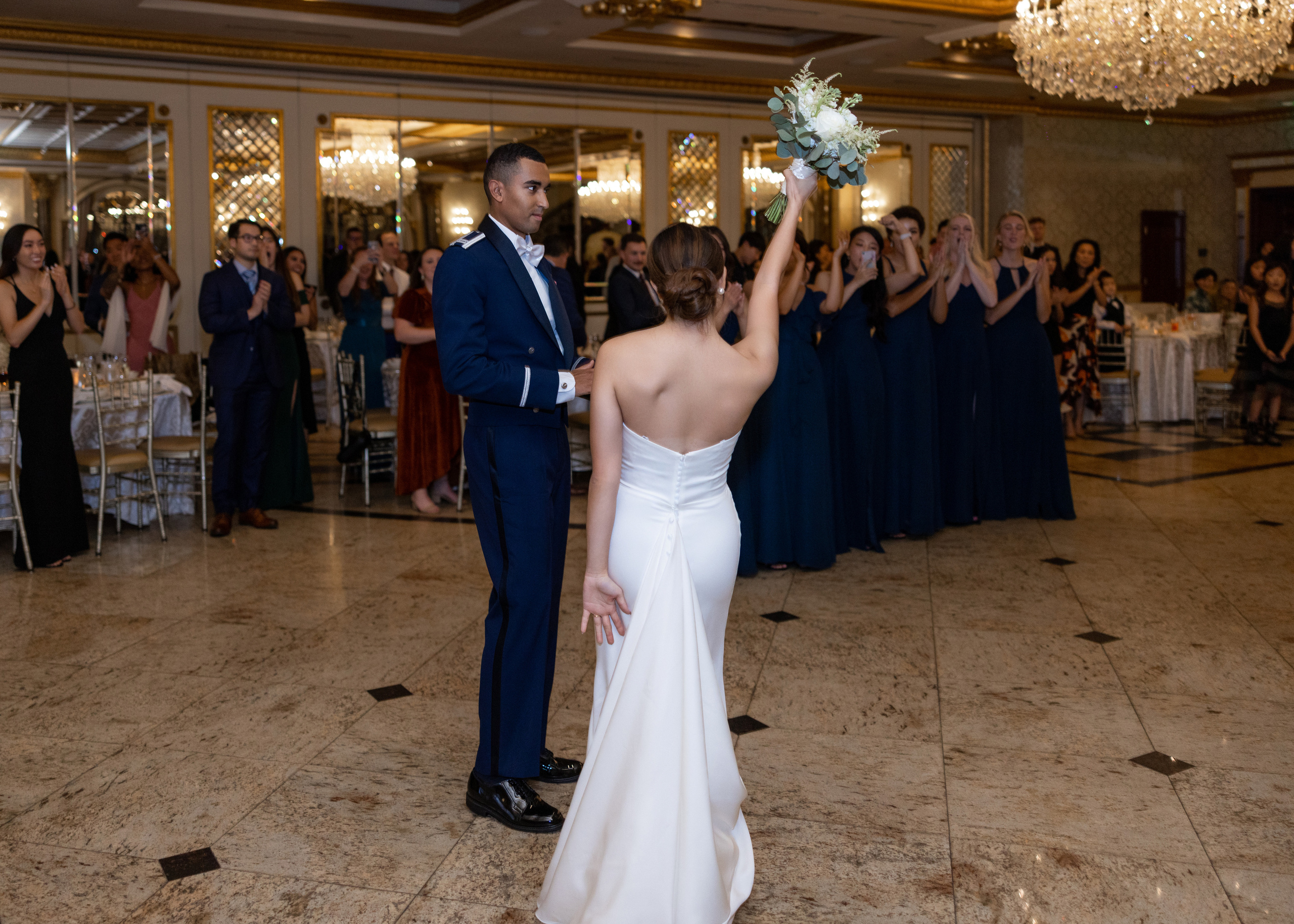 Ester & Conner. Wedding and Event photography, Kisses + Veil