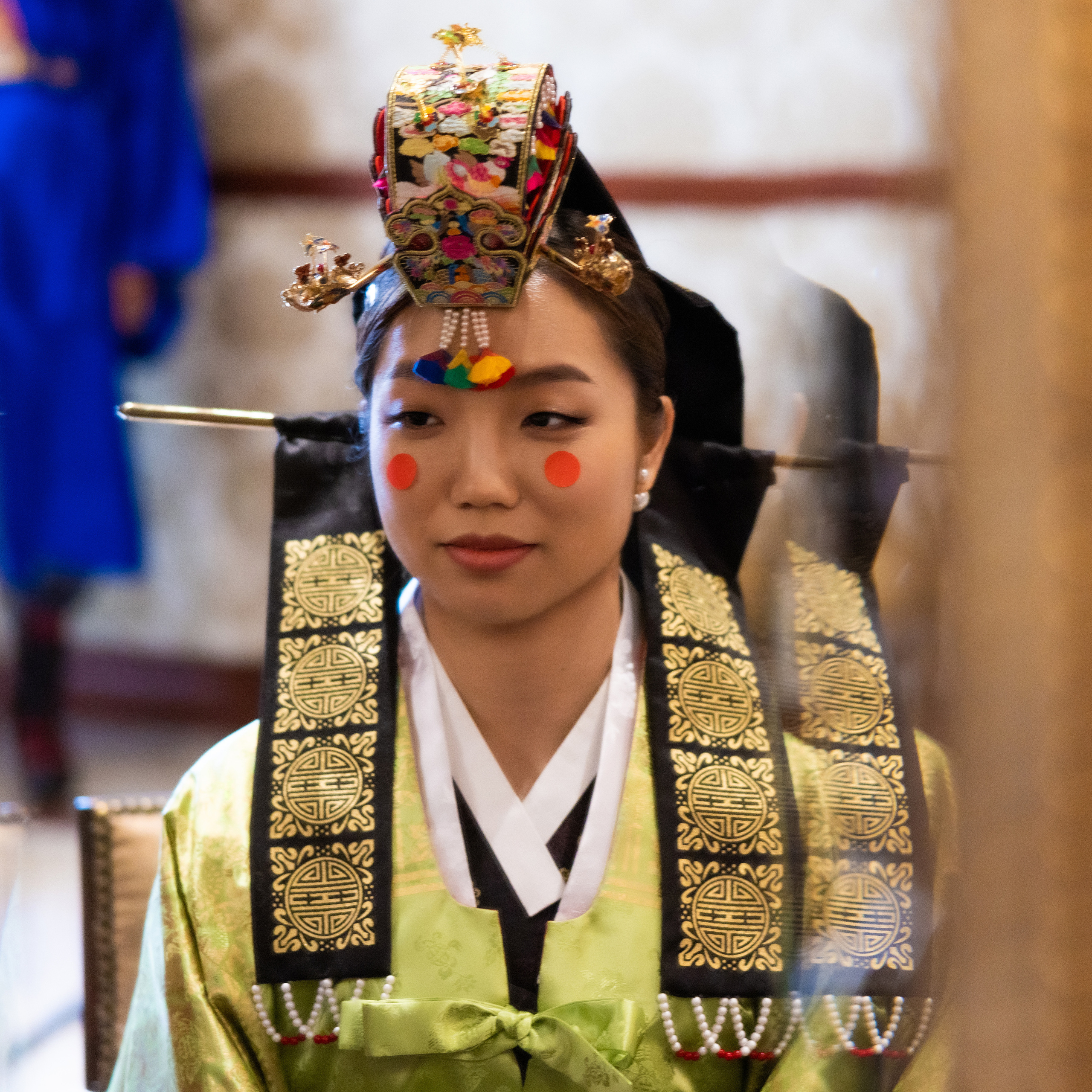 Ester & Conner. Wedding and Event photography, Kisses + Veil